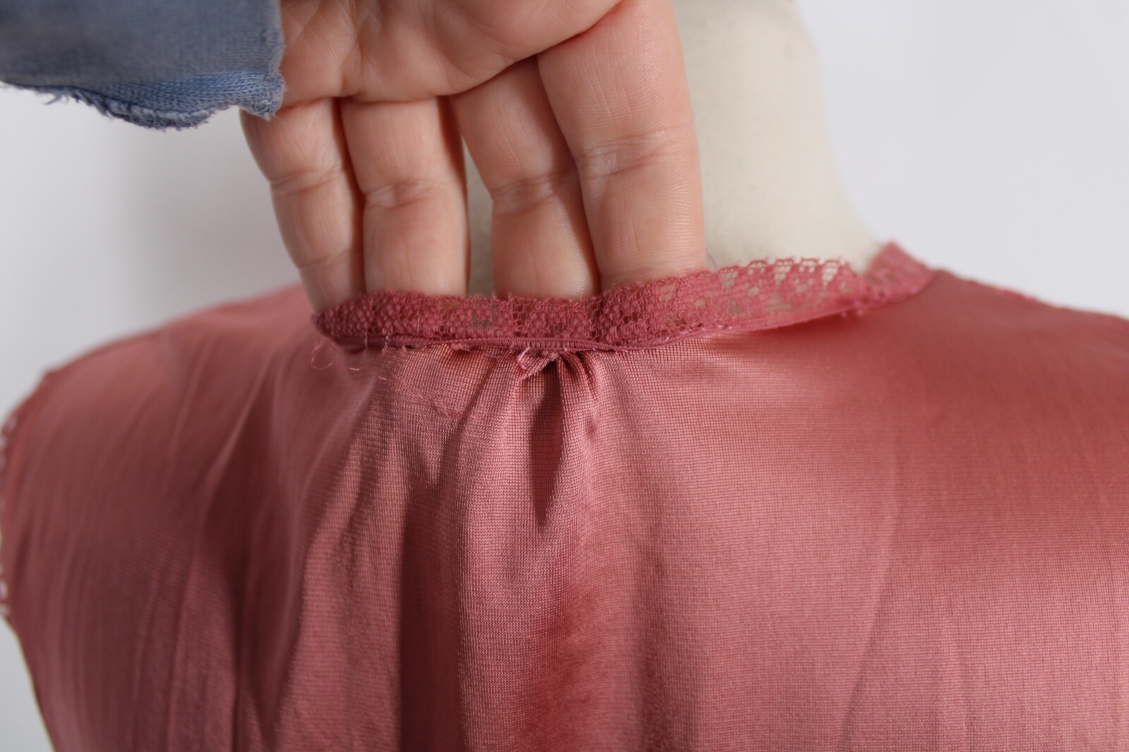 Vtg Vanity Fair L Dark Pink Nylon Antron Peignoir Robe Night Gown Set