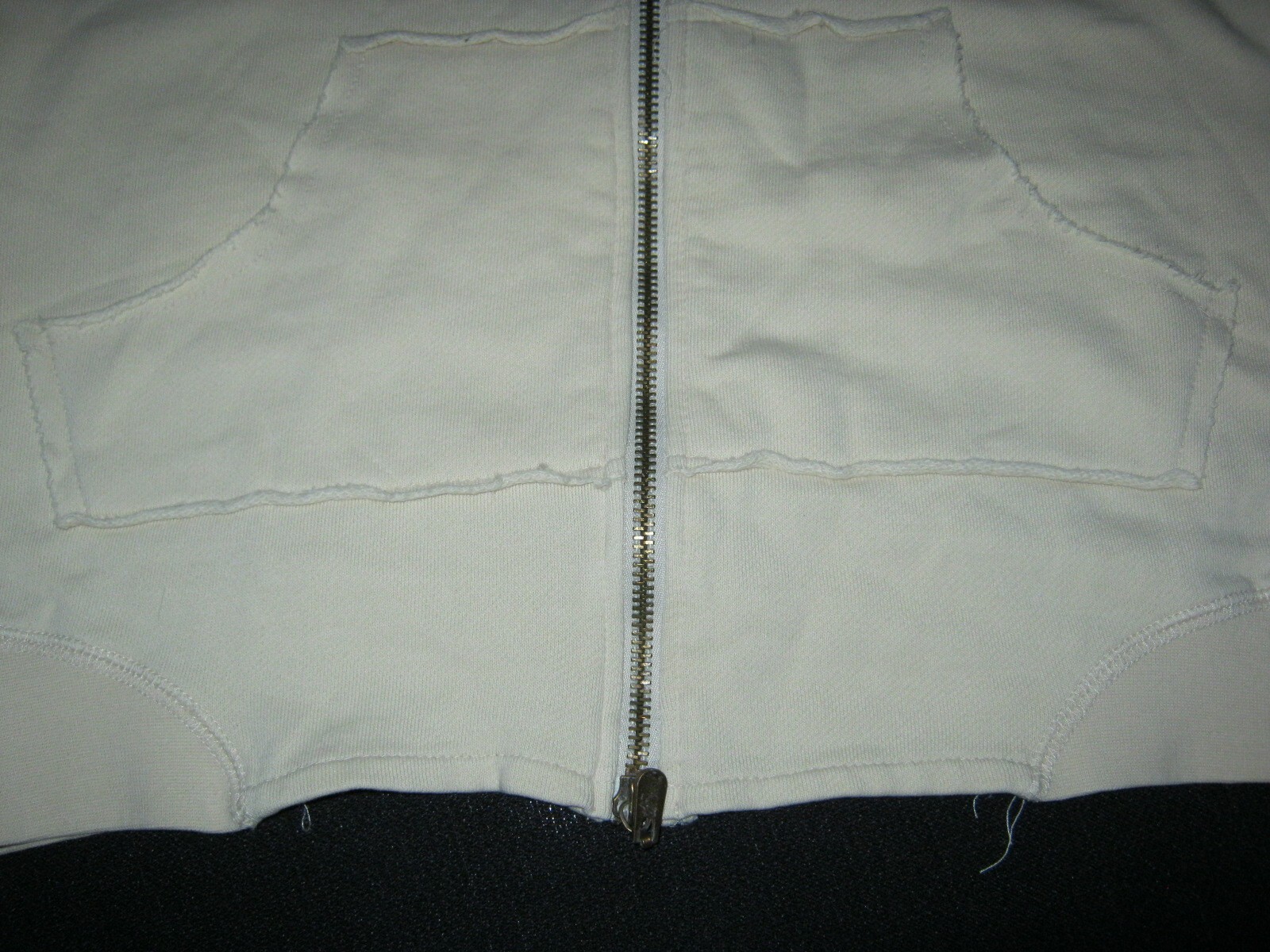 NWT BCBG MAXAZRIA Hoodie BEIGE S Tag 17″ Armpit to Armpit 26″ Neck to Waist