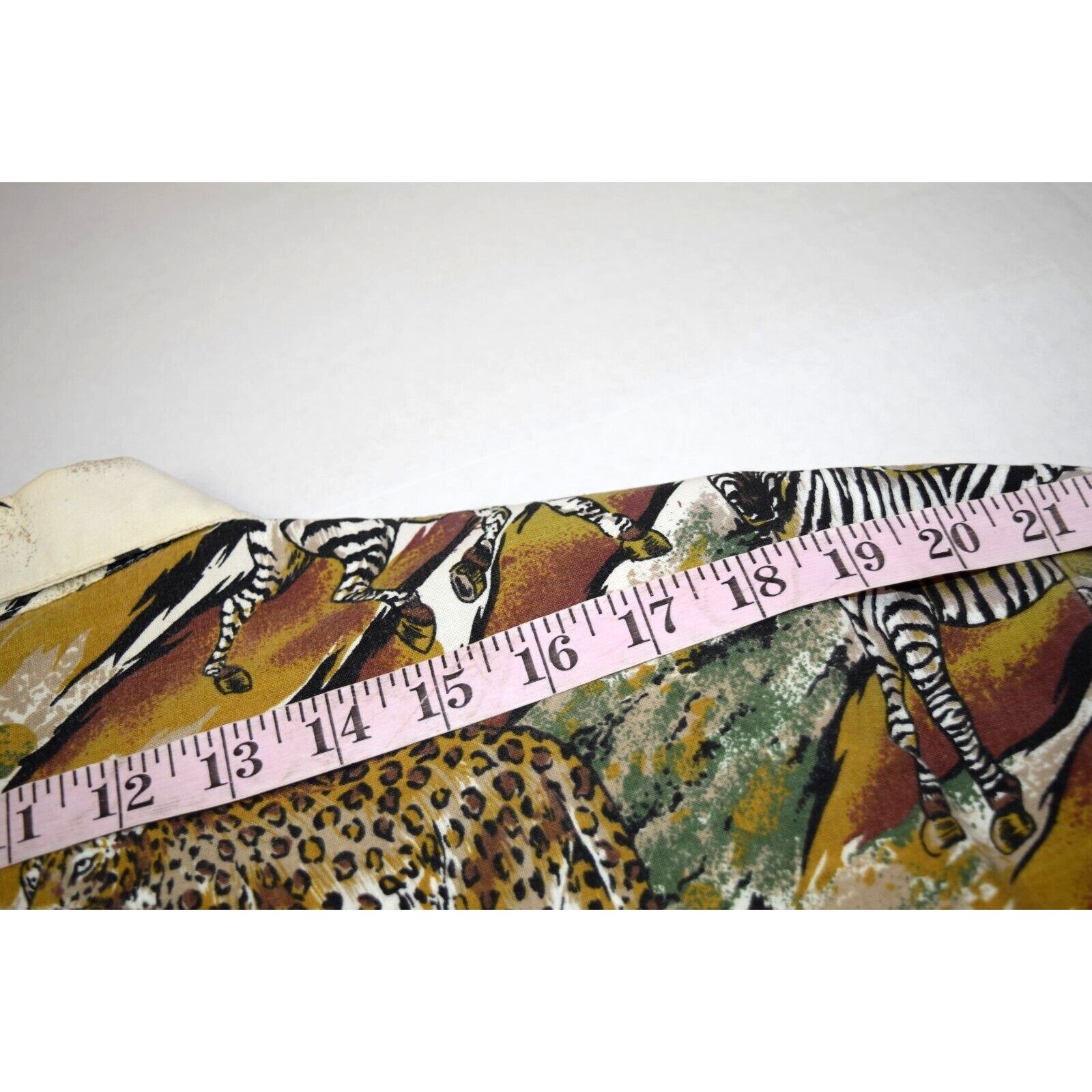 Vintage Animal Print Safari Shirt Size S/M 90s Denim Republic Leopard Scratches