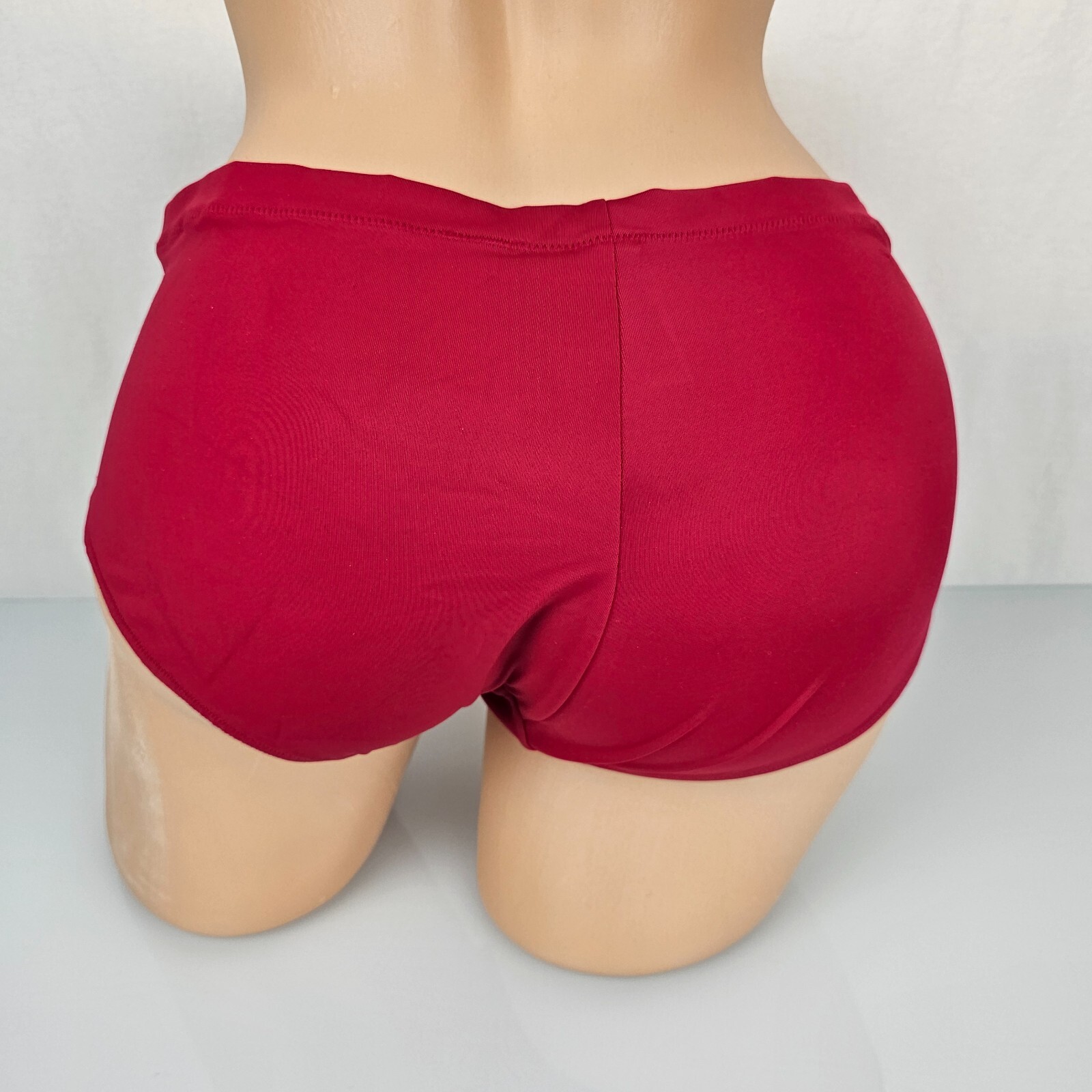Maidenform 40776 Red Hipster Briefs Panties Red 8 XL Silky Smooth Satiny
