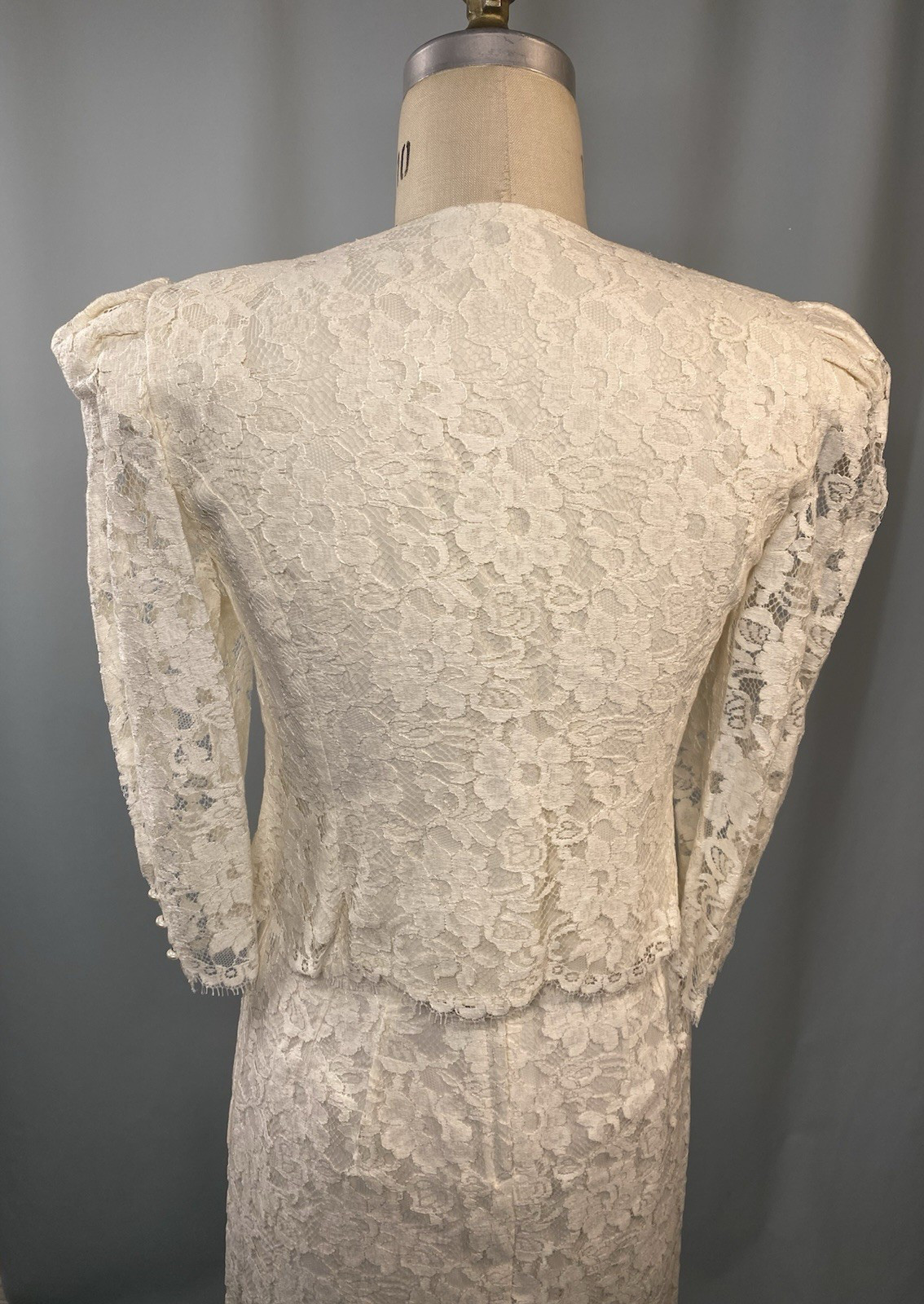 Vintage Skirt & top set SIZE SMALL 9/10 Ivory white lace wedding CACHET 80s 90s