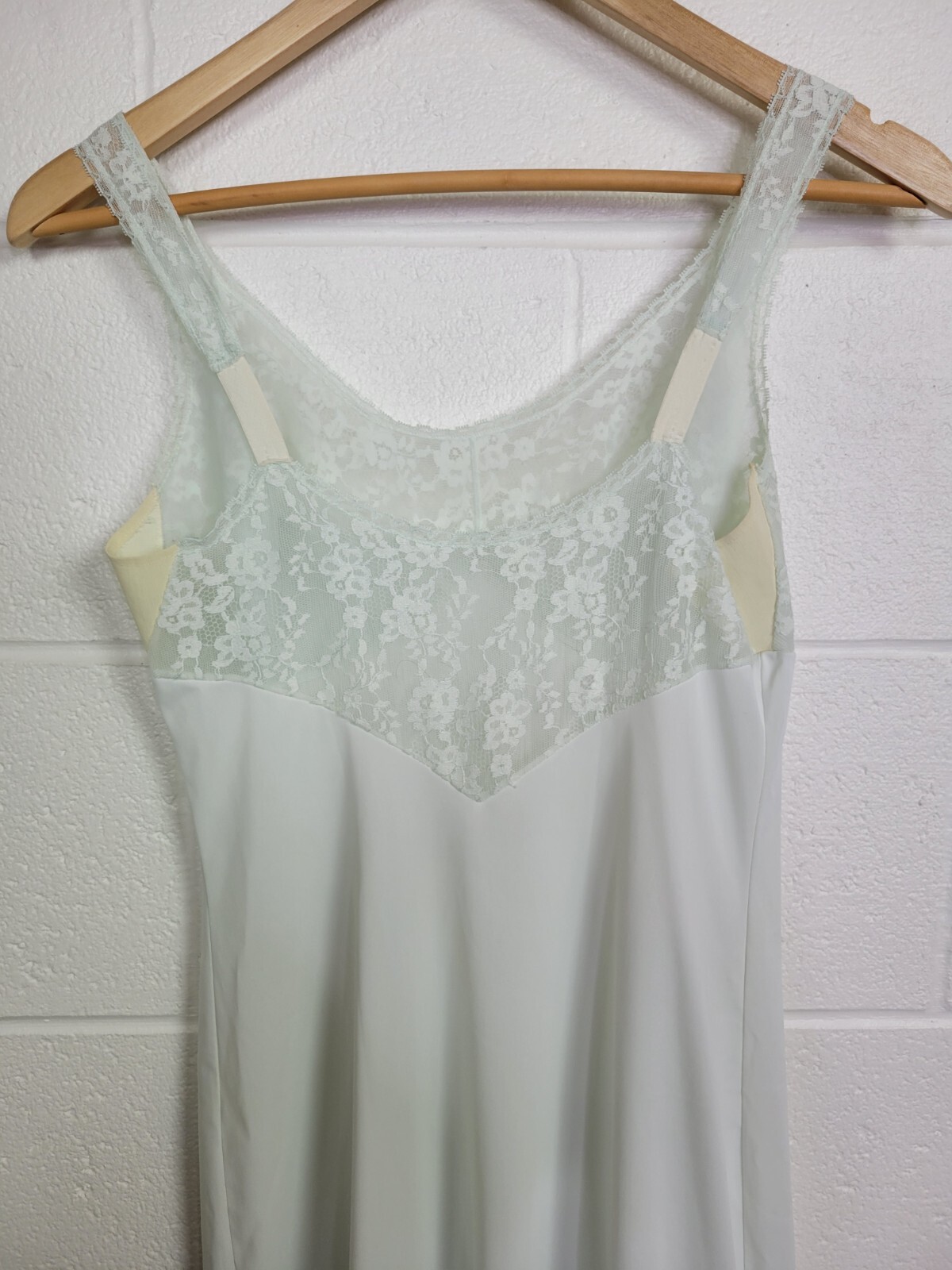 Vintage Van Raalte Suavette Nylon Slip Chemise Sea Foam Green Lace Sz 33