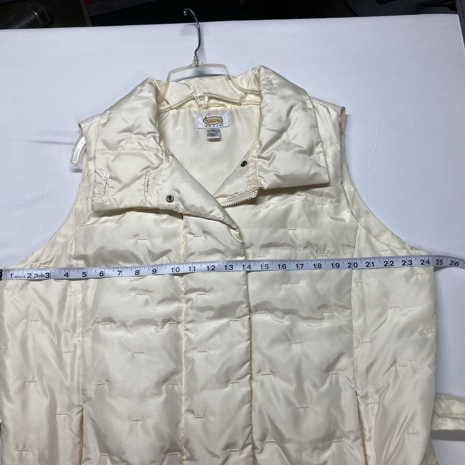 Puffer Belted Vest, 1X, Quilted, Talbots Brand, NWT, Vintage, Down Filled, Ivory