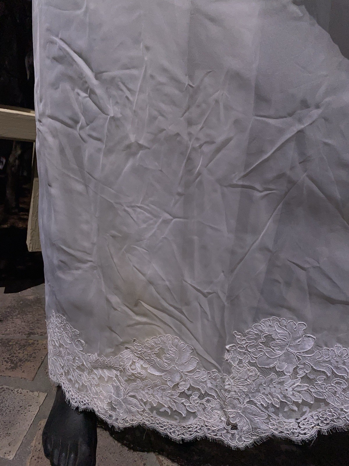 60s Alfred Angelo Edythe Vincent Wedding Gown ButtonBack Demure Detachable Train