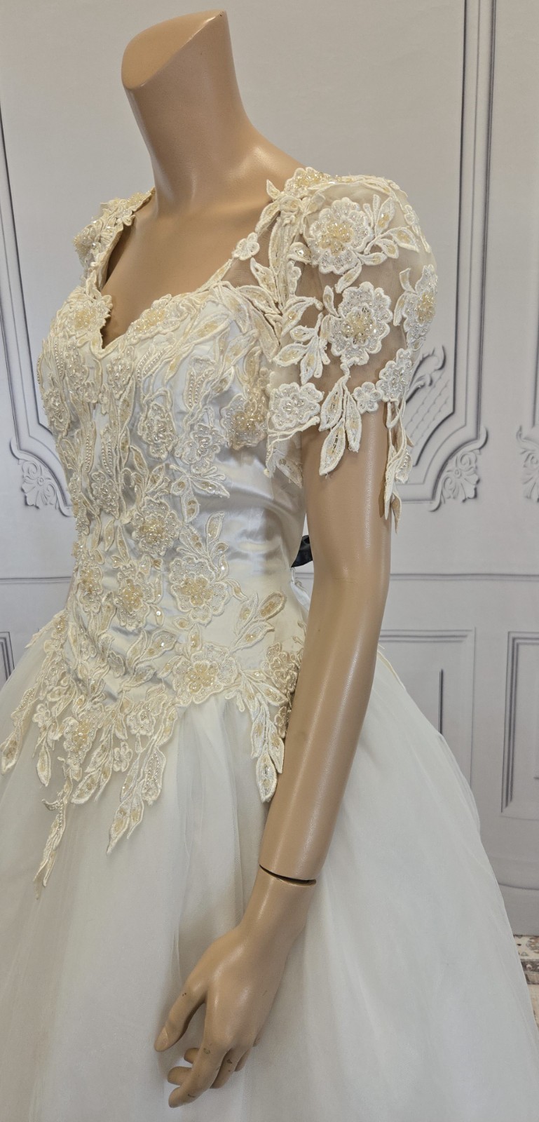 Michaelangelo Vintage 90s White Tulle & Lace Short Sleeve Wedding Dress sz 18