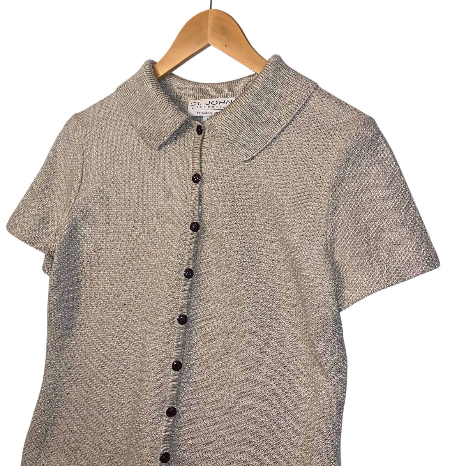 St. John Beige Knit Button Down Collared Top SZ 10