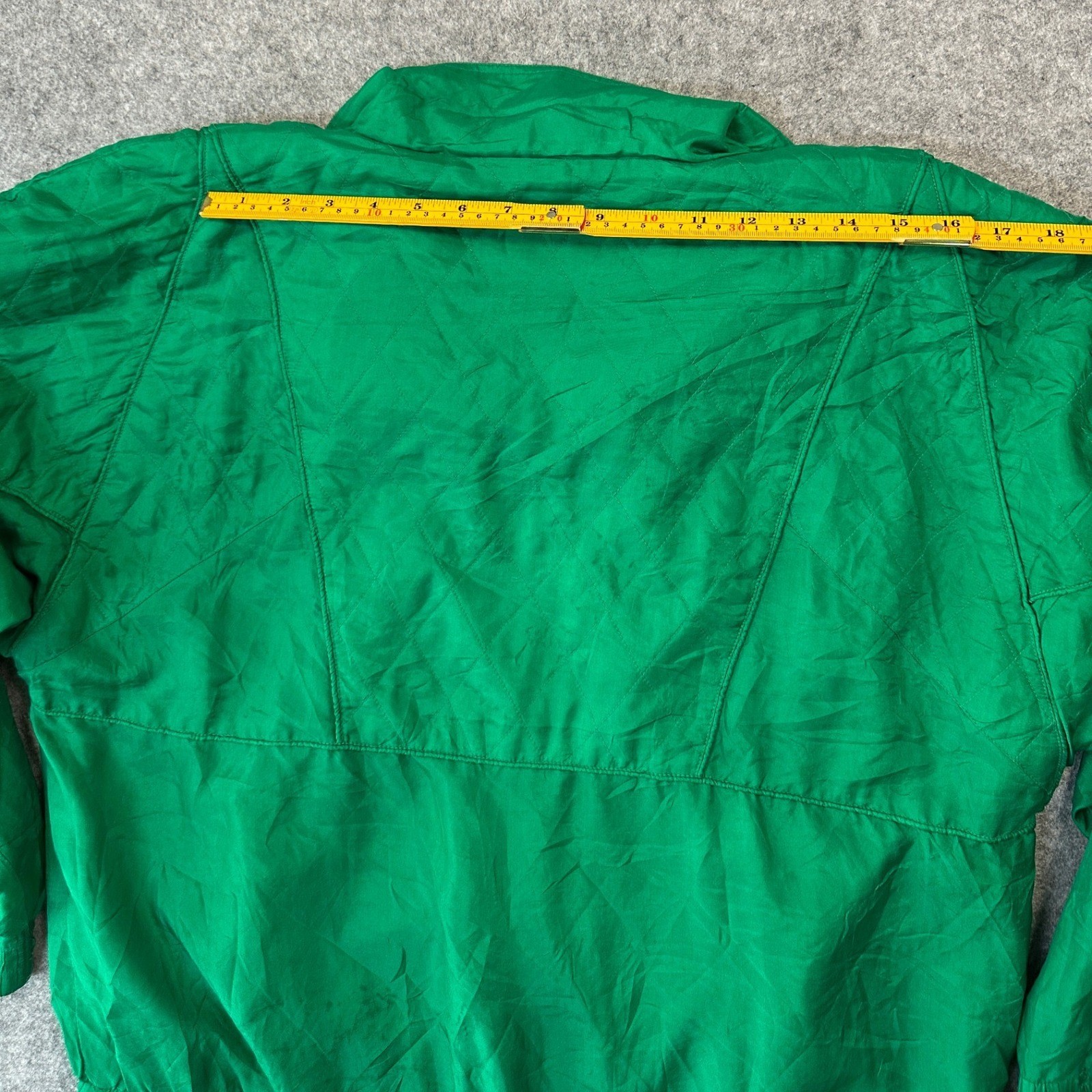 Rhoda Lynne Vintage Quilted Lining Windbreaker Large Green 100% Silk Shell