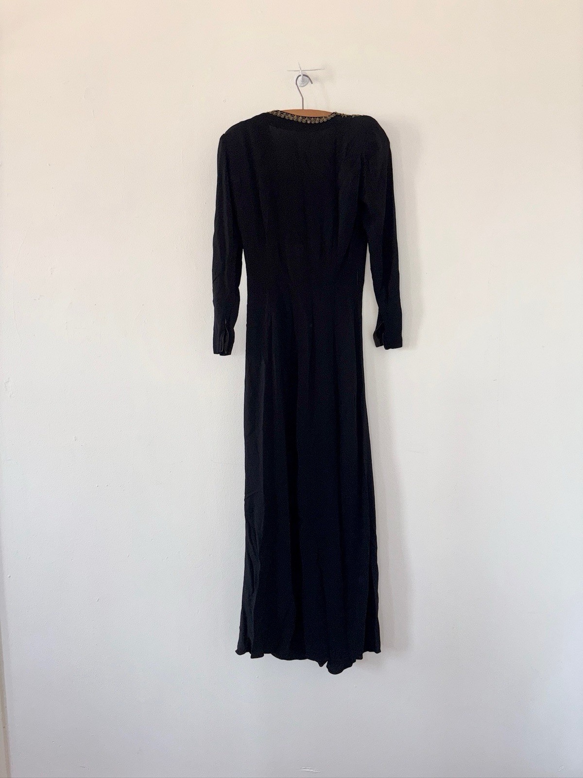 Vintage 40s Glamorous Slinky Crepe Evening Gown With Gold Bullion Embellishments