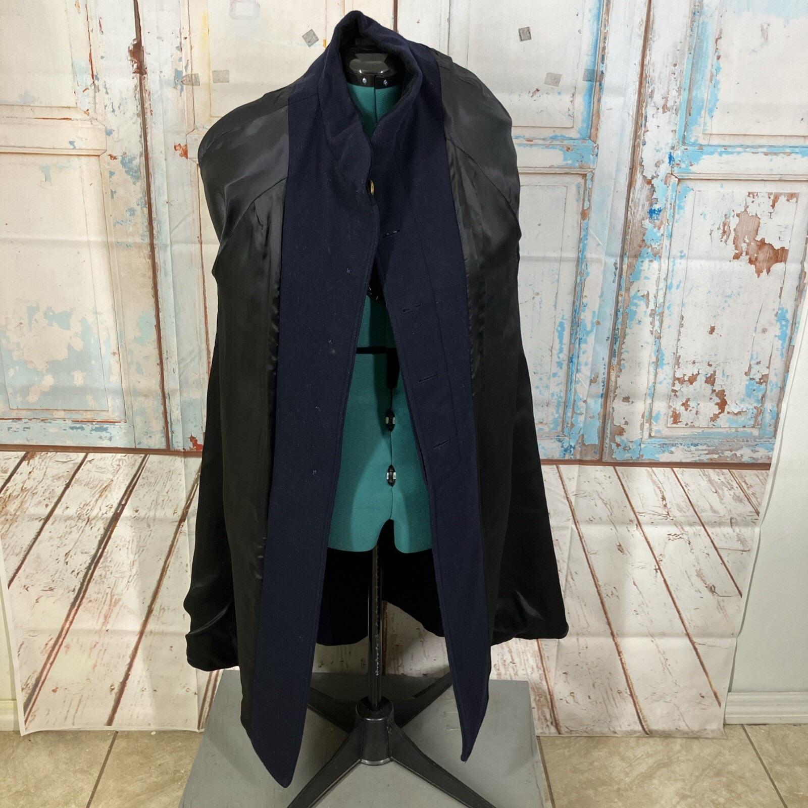 Donny Brook Wool Navy Blue Winter Warm Coat Size 4P Black Velvet Collar And Cuff