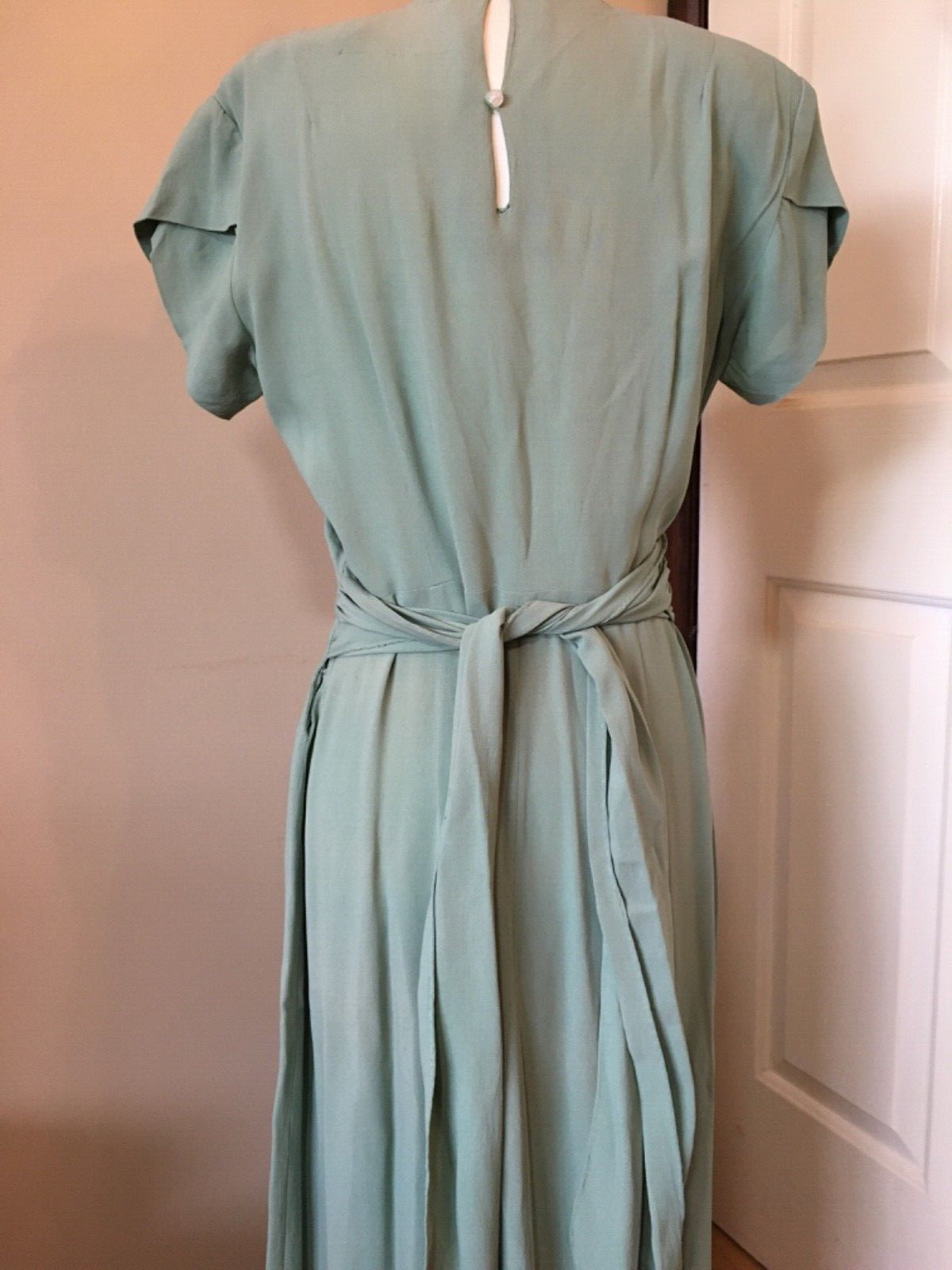 Vintage 1940s Mint Seafoam Green Old Hollywood Glamour Goddess Gown Dress