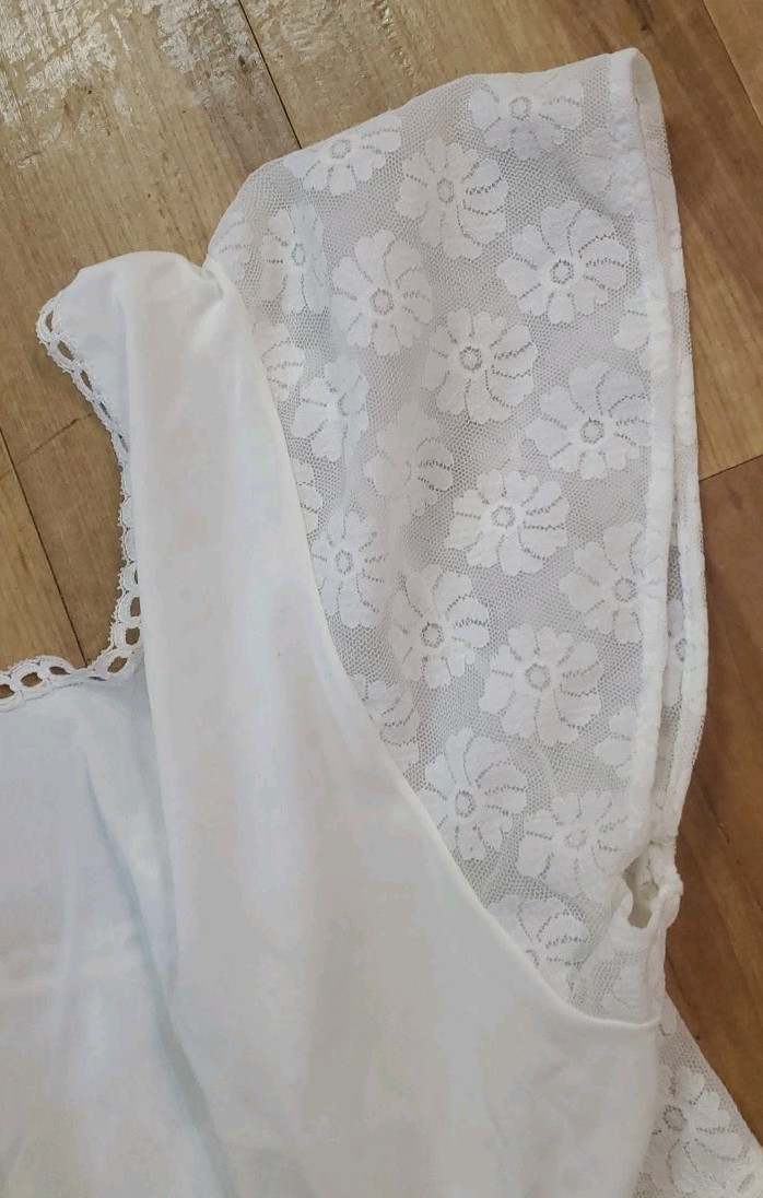Vintage Penneys Gaymode Short Sleeve White Floral Long Night Gown Large *FLAWS