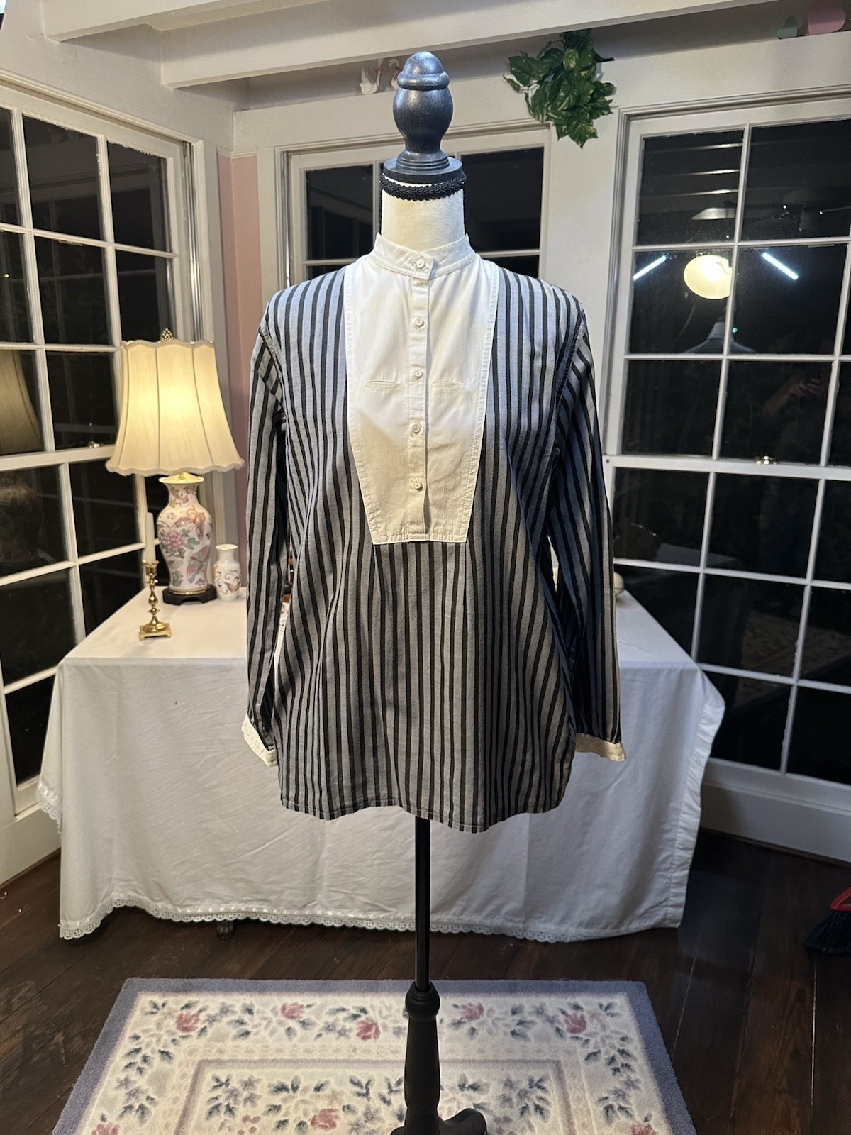 Vintage Women’s Dress Shirt Vertical Stripe Bib Collar Black And Grey RARE