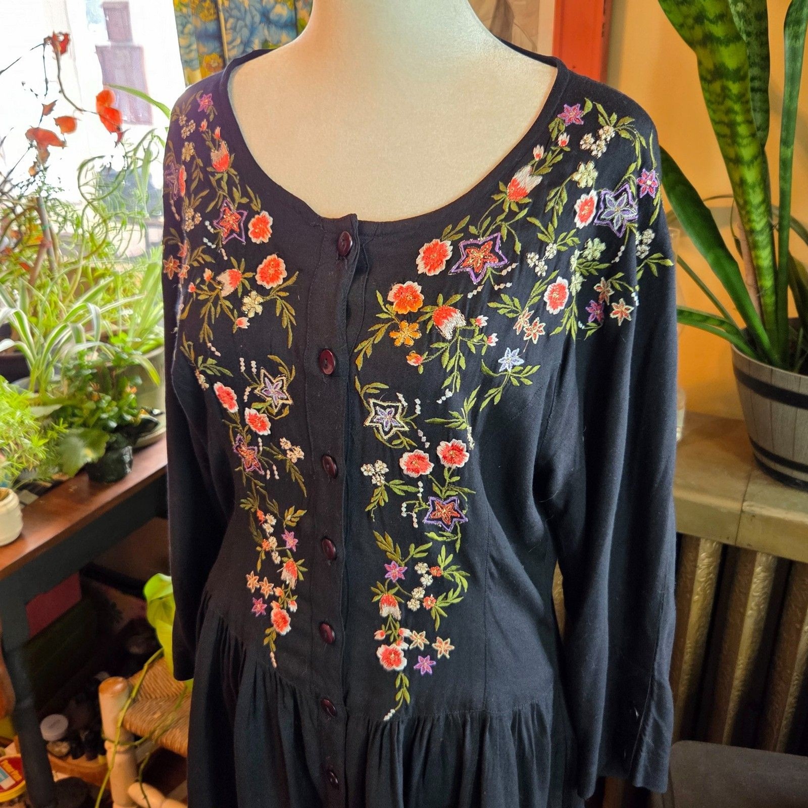 Vintage 90s Passports Pier 1 Imports Cottagecore Embroidered Dress Black Medium
