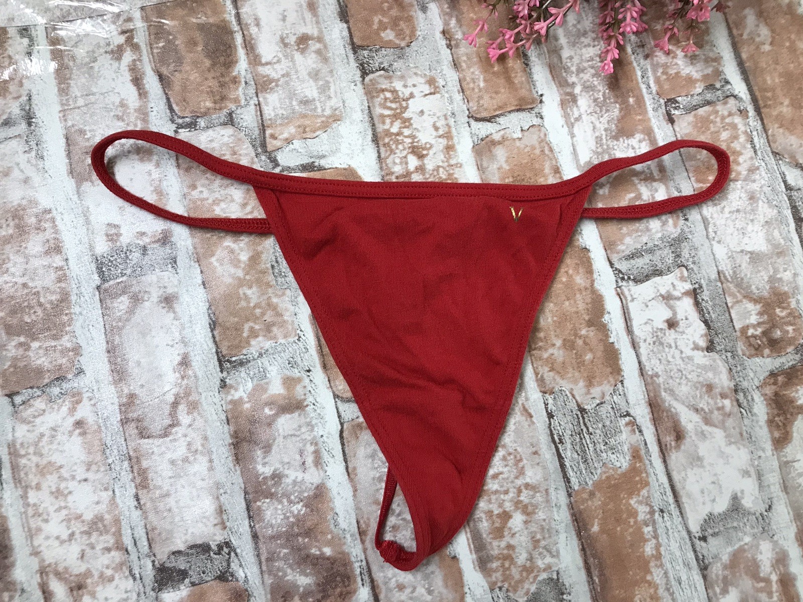 Vintage Rare Victoria’s Secret Thong v-String Soft Cotton Panties HOT Red Small