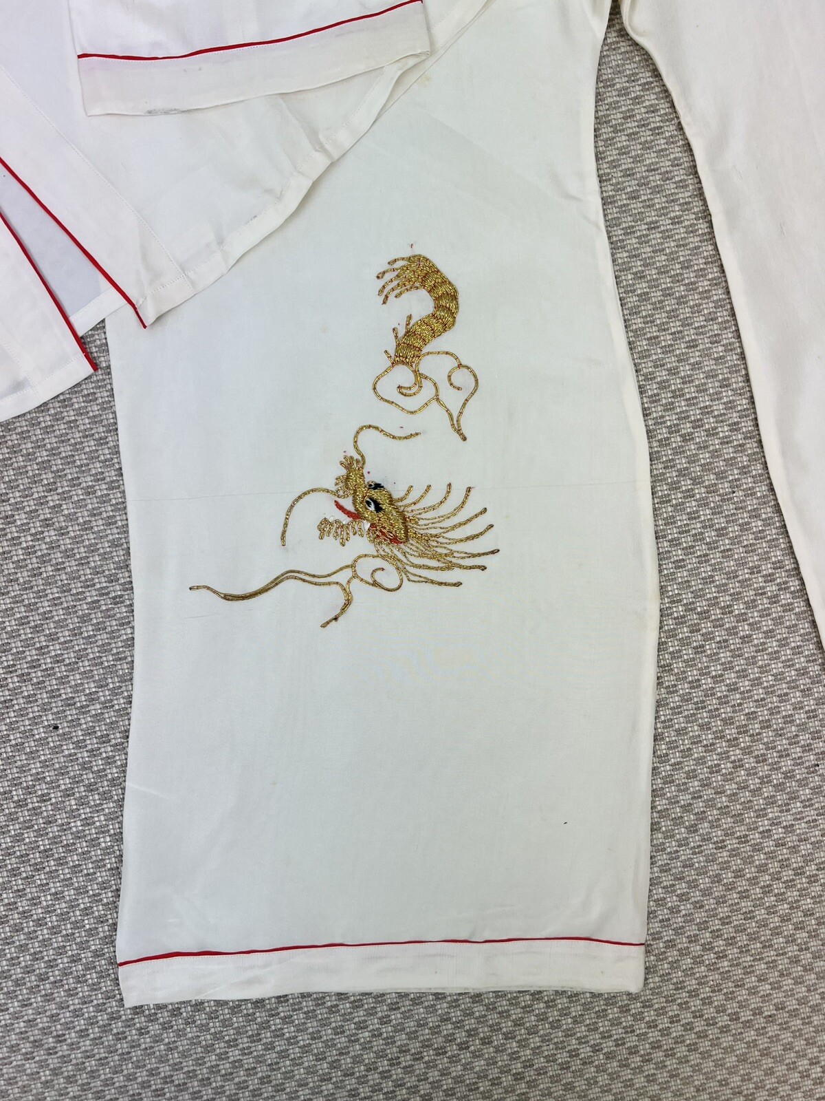 1940s Vintage Asian Japanese White gold Embroidered Dragon Pajama pant top set
