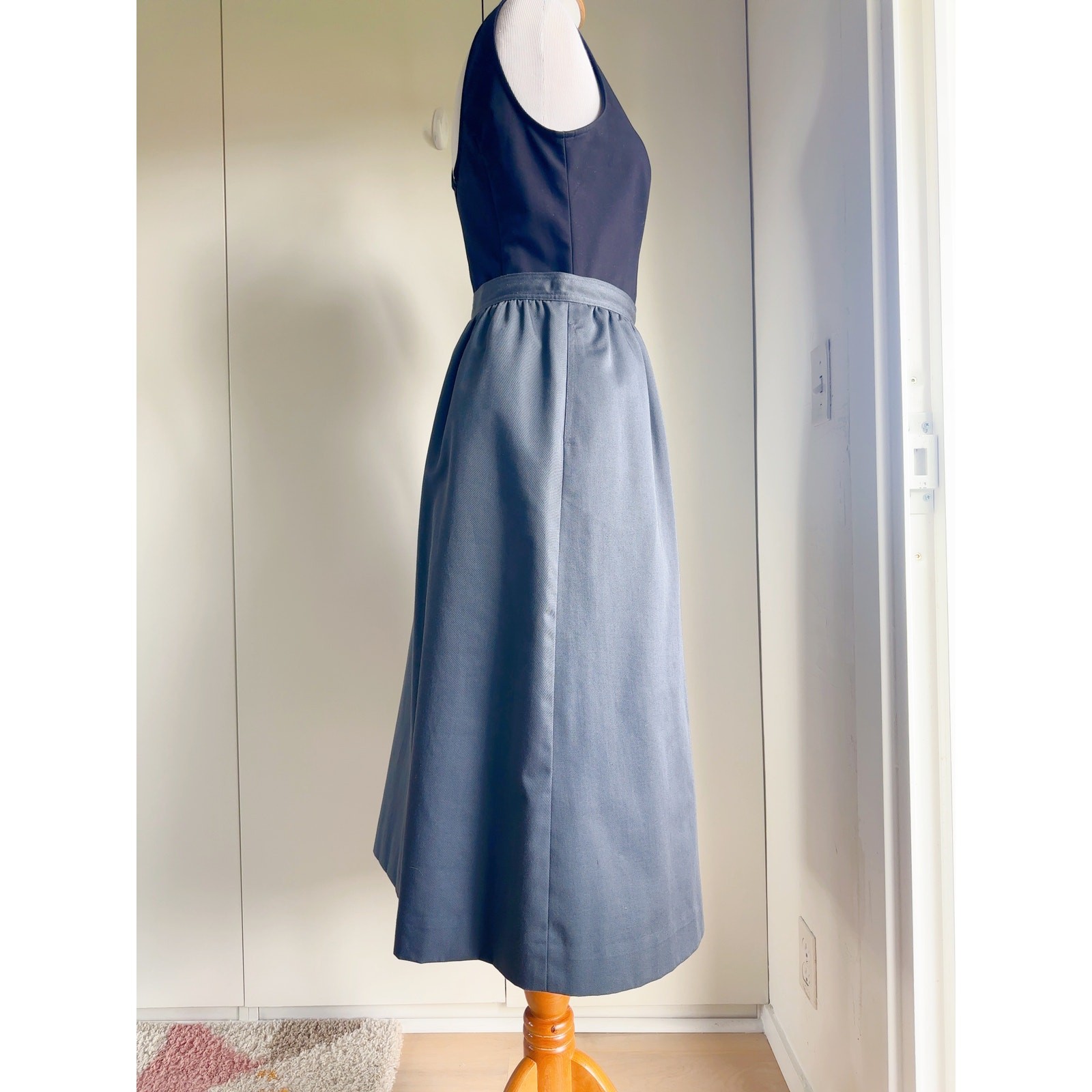Vintage 90s Lands’ End Cotton Midi Skirt Size M Grey Made USA Classic Normcore