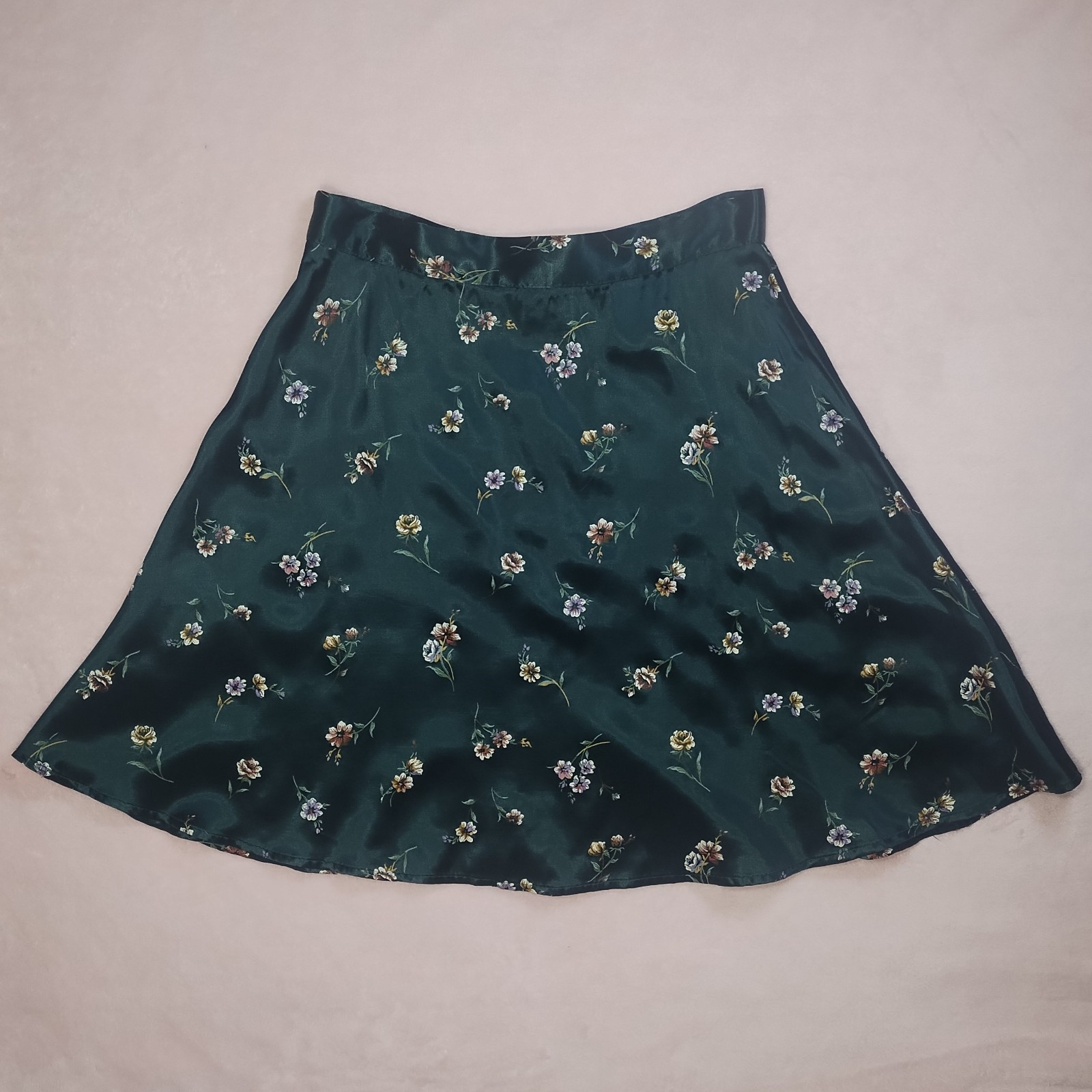 vintage 80s 90s green satin floral mini skater skirt whimsigoth *fits like 2*