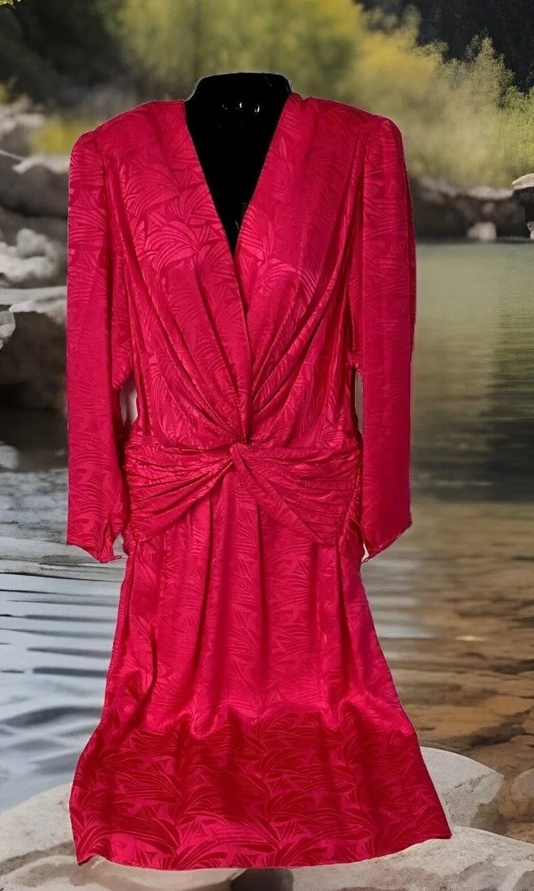 Silk Studio Pink Fuchsia 100% Silk Deep VNeck Long Sleeves Size 12 Vintage Dress