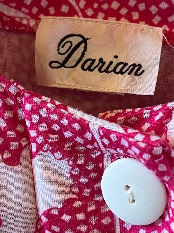 Vintage Size 14 1980’s Pink and White Darian Dress with White Buttons and Belt