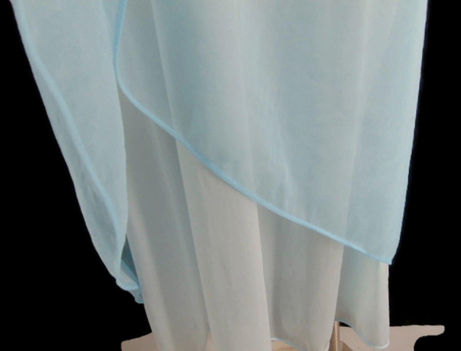 Vanity Fair Vintage 50s Blue Nightgown Size 32 Ribbon Trim Double Nylon Lace
