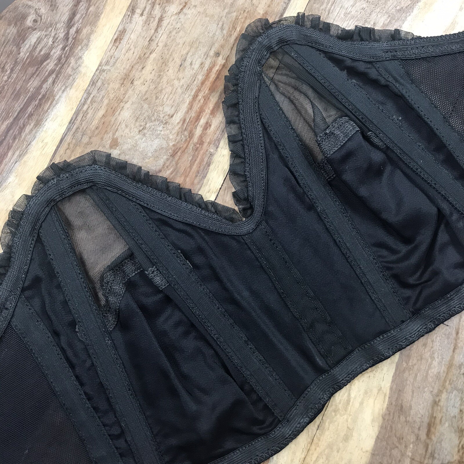 Vintage l 50s 32 RARE Flexees Peekaboo Peaked Mesh Burlesque Pinup Bullet Bra