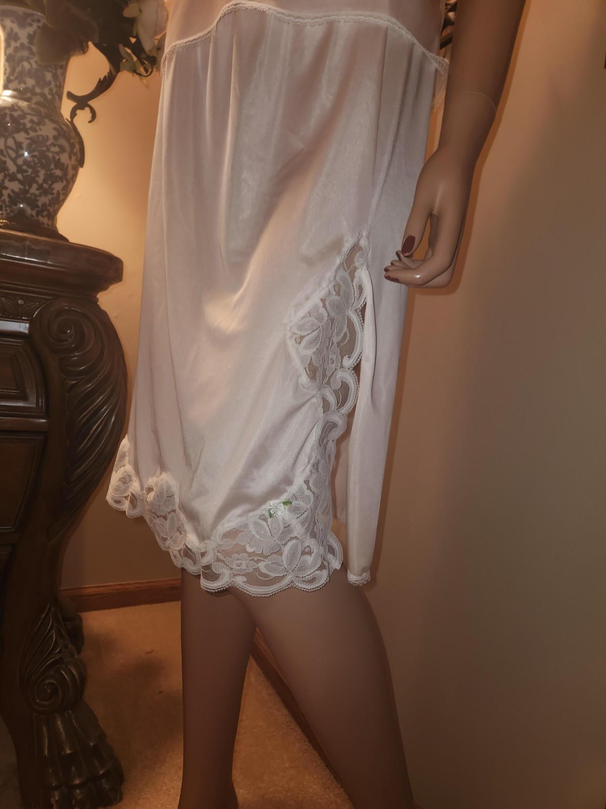 Private Treasures Avon Sz S/M Silky Pink Nylon & Lace Half Slip & Camisole SET