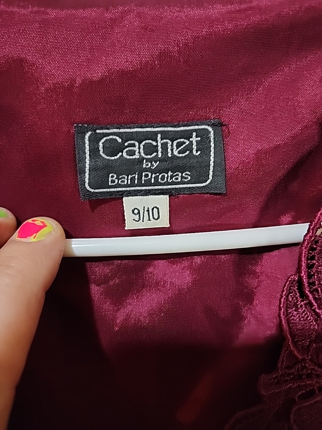 Vintage Cachet by Bari Protas Women’s Sz 9/10 Floral Lace Top Wine/Burgundy