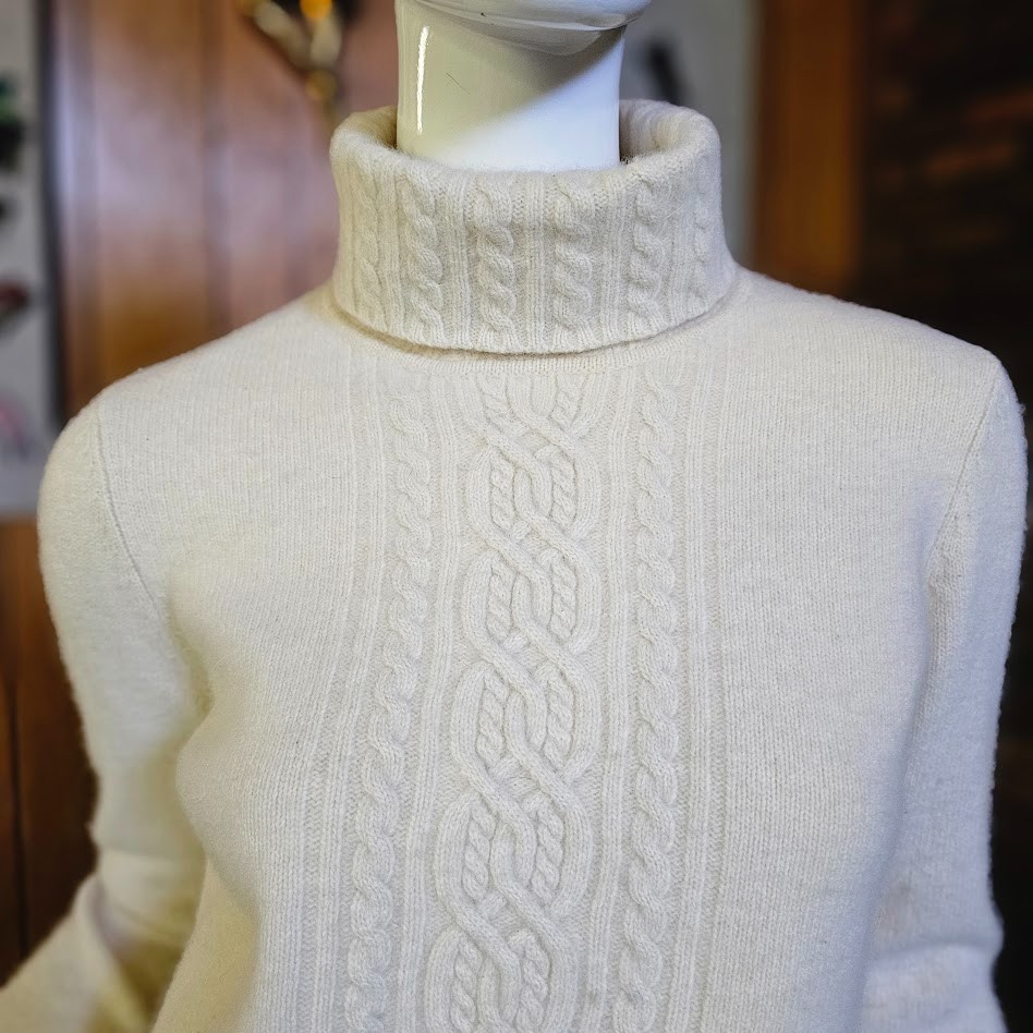 Vintage 90s Preppy Ralph Lauren Merino Cashmere Rabbit Hair Cable Knit Sweater M