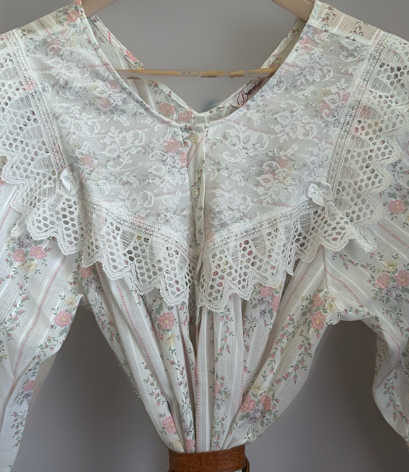 Vintage Brandywine Cottagecore Nap Dress Lace Yoke Cotton Nightgown Prairie USA