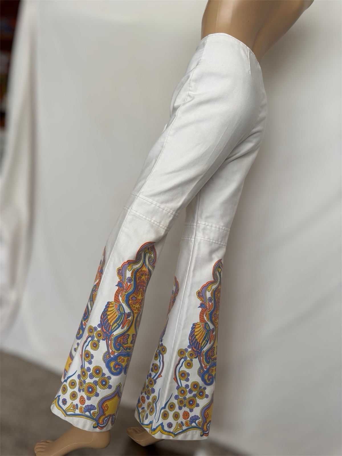 1960s Psychedelic peacock Bell Bottoms Counterculture Museum Haight-Ashbury vtg