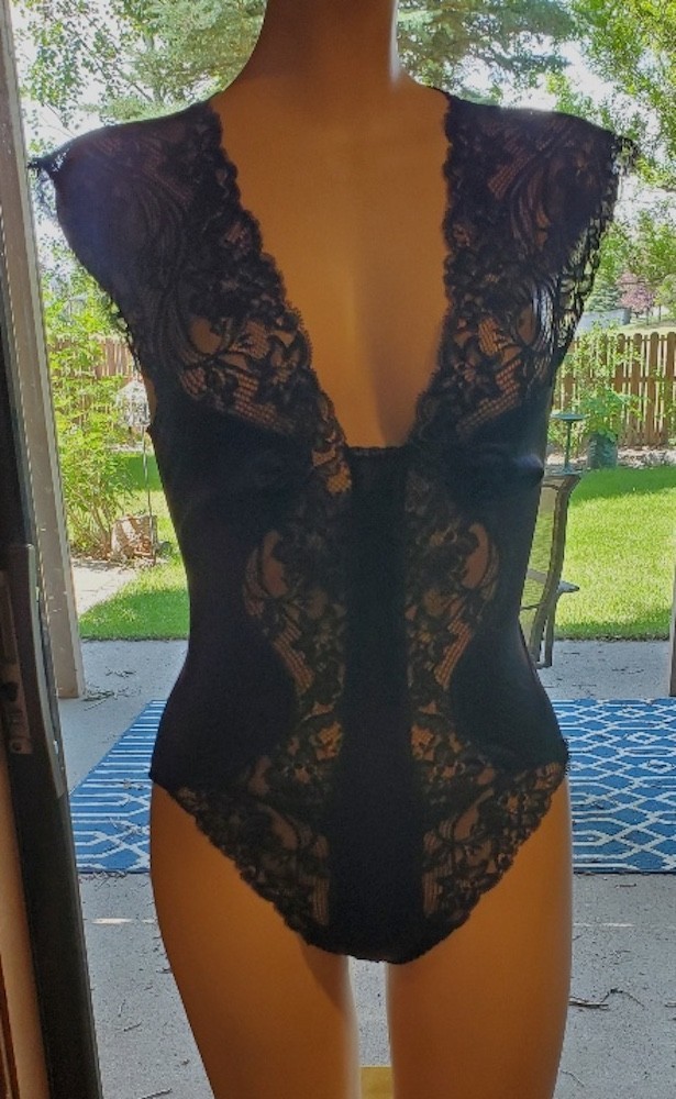 Vtg OLGA Black SECOND SKIN Formfit Bodysuit, Teddy Romper; Lace/SHEER CHIFFON, L