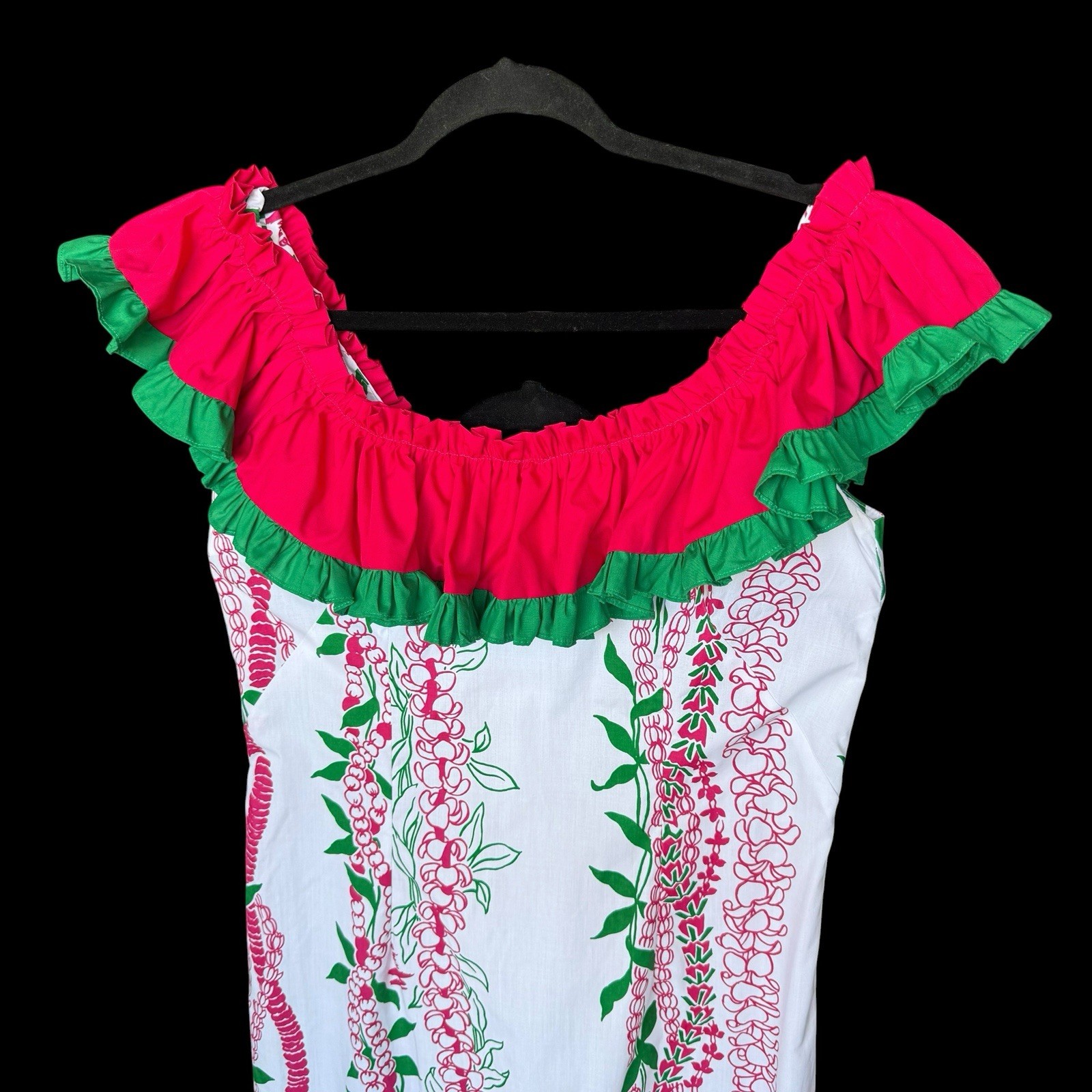 Vintage Mamo Hawaii muumuu dress fits size 8-10 Ruffle Na Lei Print