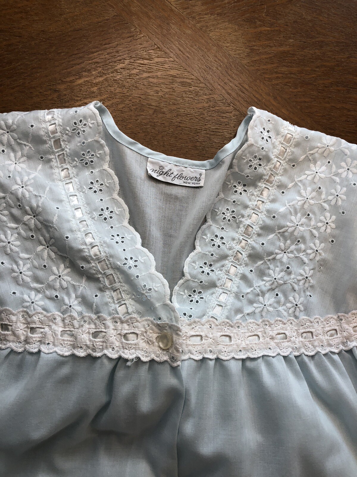 Vintage Night flowers Housecoat Women’s Medium Cotton Blend Lace Trim Pale Blue
