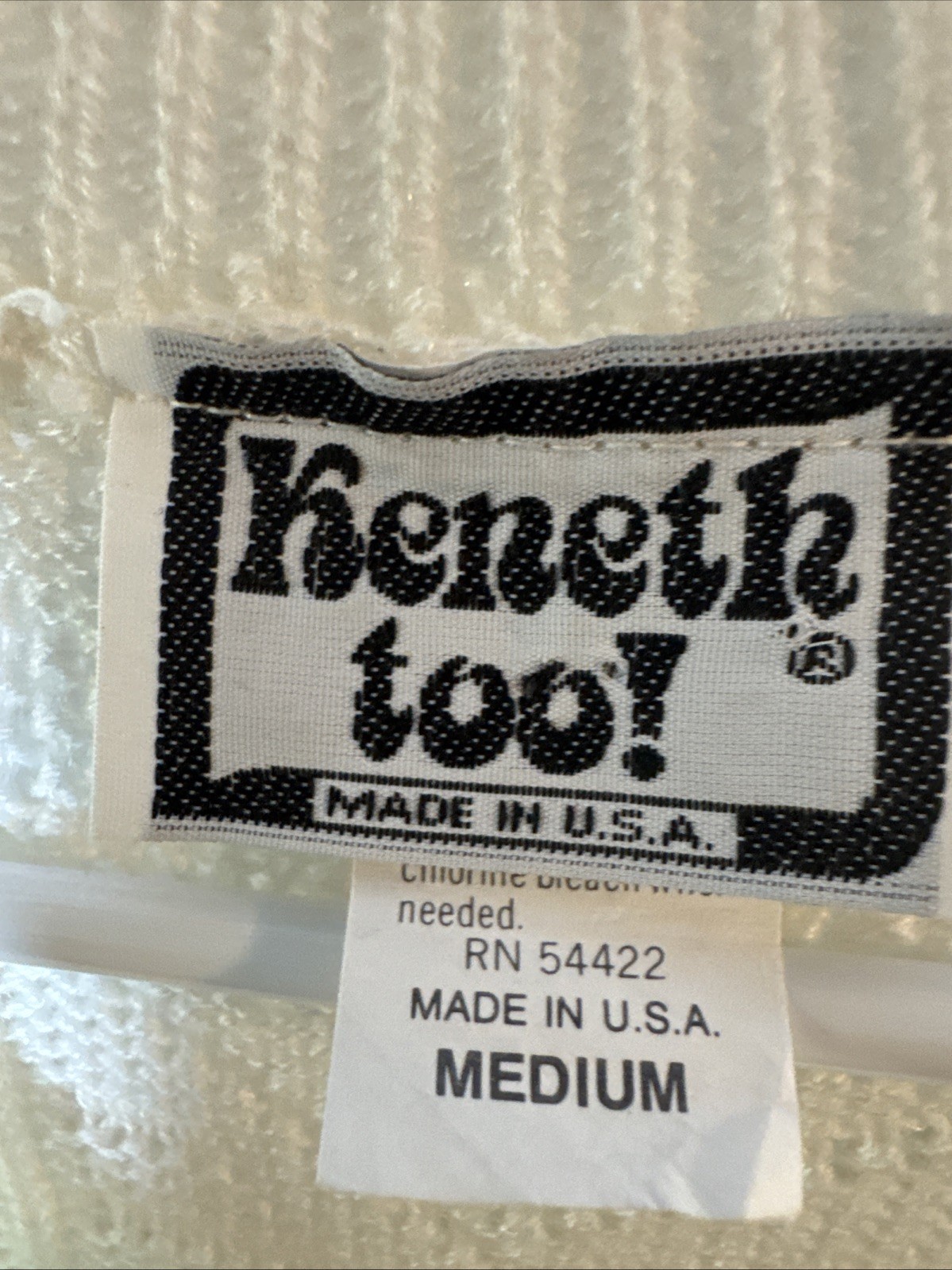 VTG Kenneth Too Womens M Ivory Textured Knit V Neck Short Sleeve Sweater USA