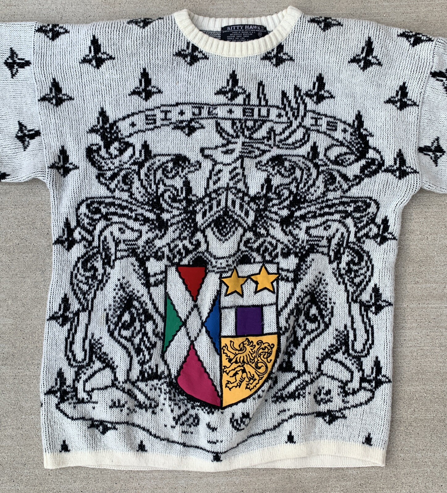 Vintage 1980s Kitty Hawk Heraldic Crest Acrylic Knit Sweater Size S Oversized
