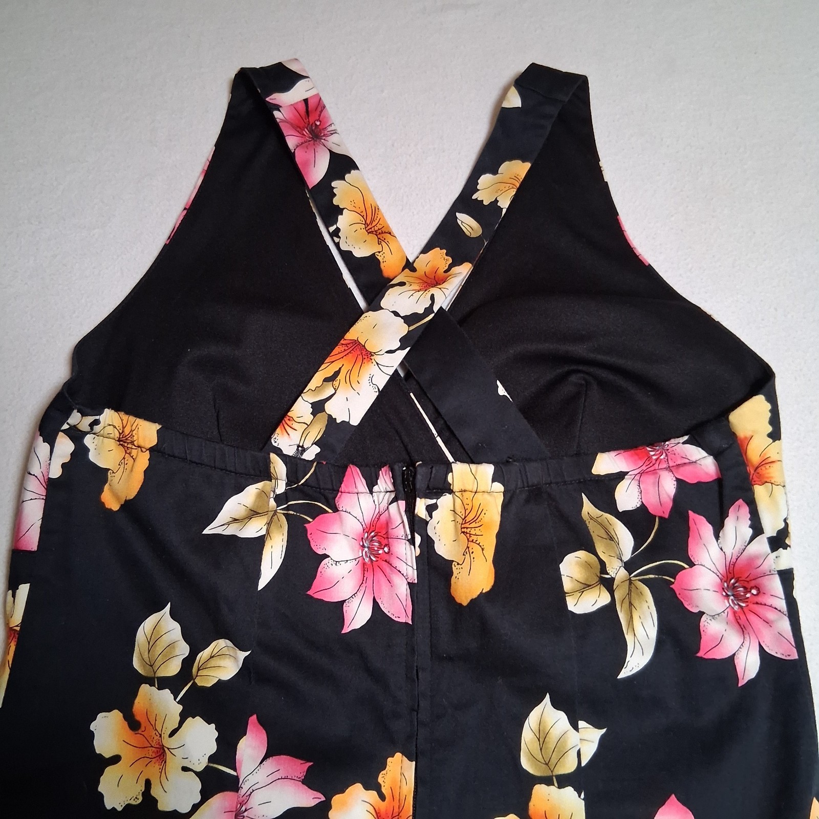 GIORGIO FIORLINI COLLECTION, Black Floral Red Yellow Flowers Zip Back 6 Bobemian