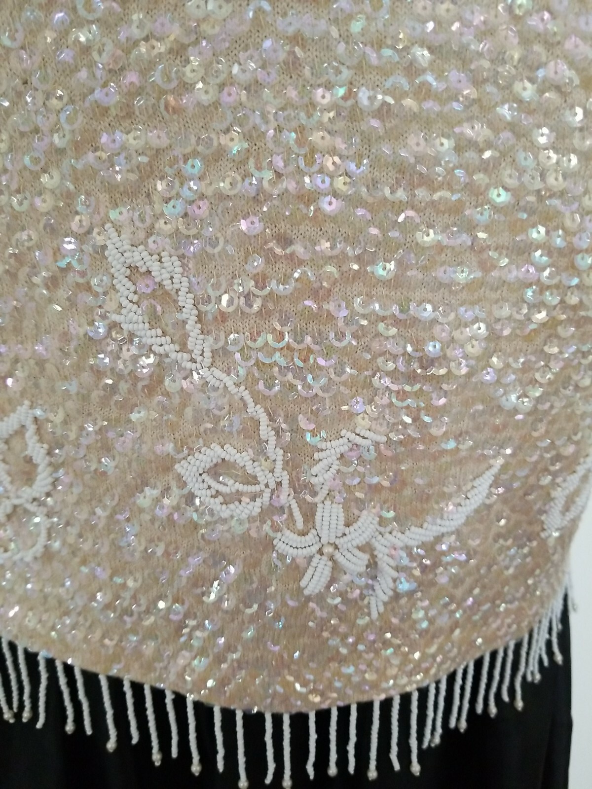 GIMBELS 100% Wool Hand Beaded Sequin British Hong Kong Cream Sweater 36