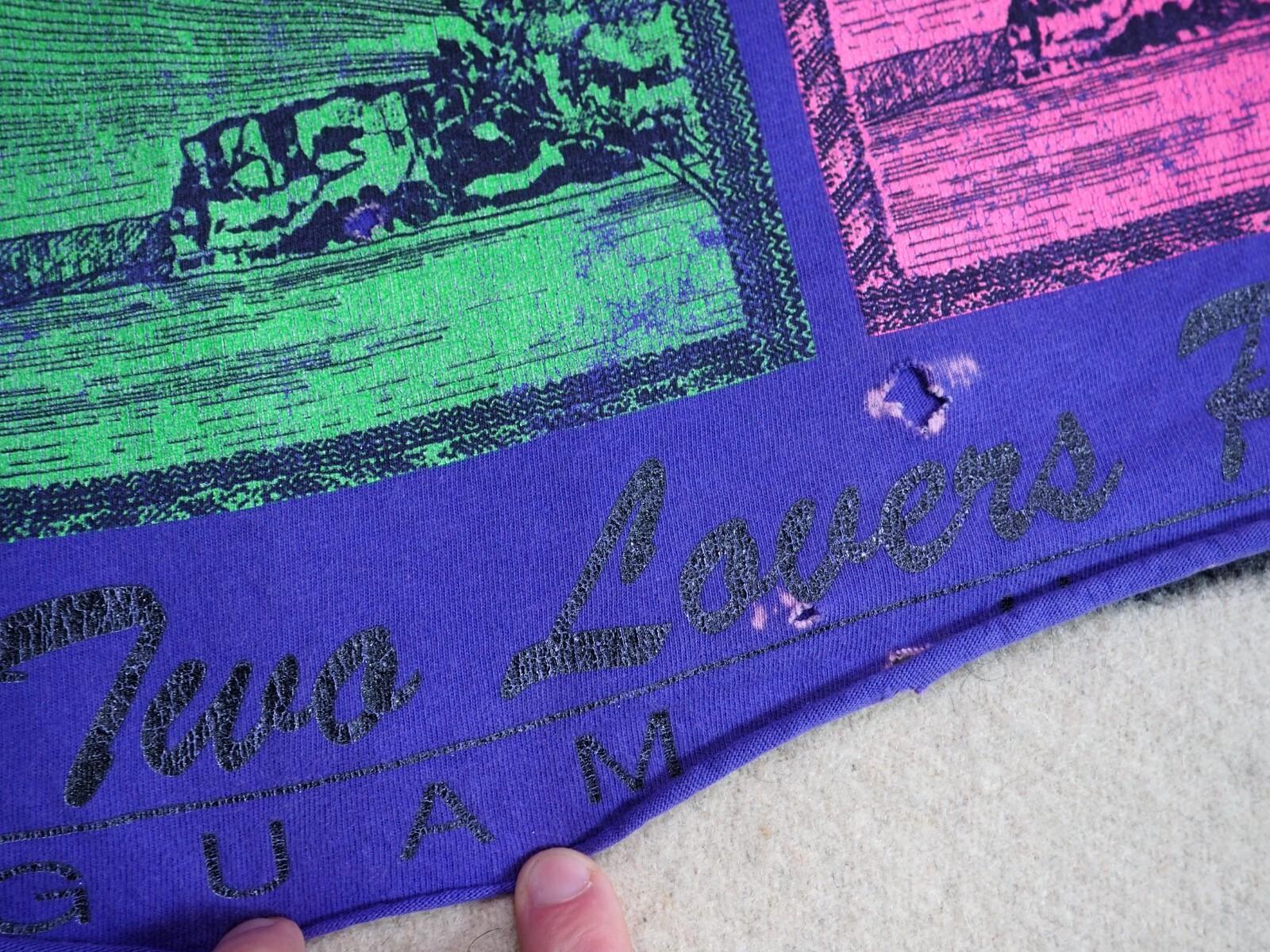 VTG 80s 90s Hanes Lovers Point Guam Pop Art USA Purple Crop Top Tee T-Shirt XL
