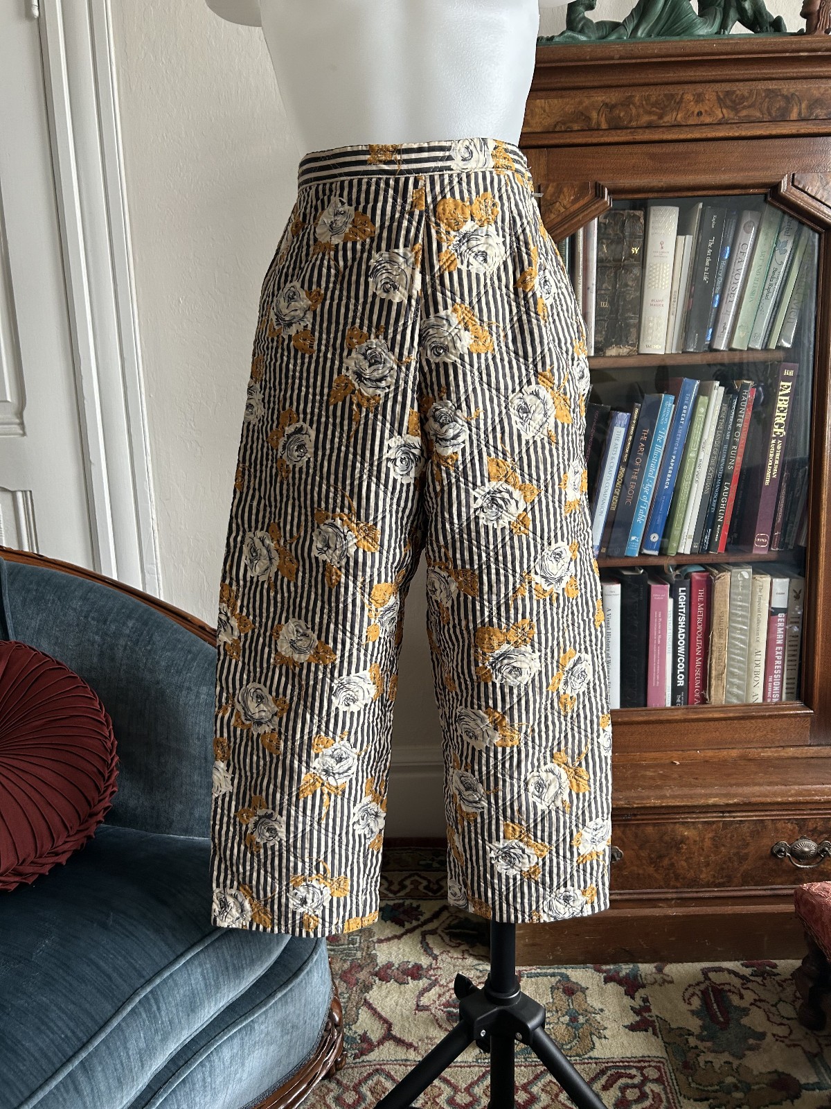 Vintage 50s 60s Unique Quilted Floral Striped Side Zip Pants with Rhinestone 26