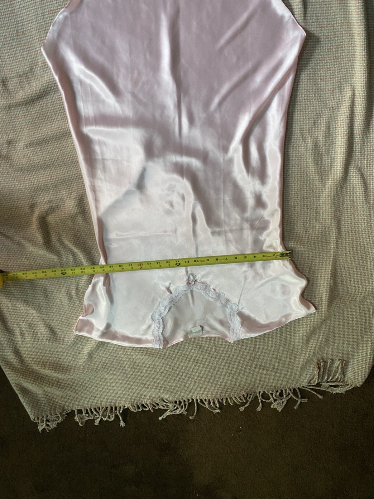 Vintage 70S Pink Nightgown, Lace, And Flower Measurements And Photos With Tags