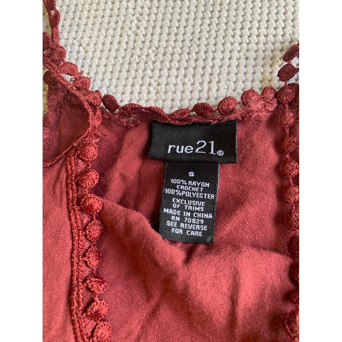 Rue 21 Boho Lace-Hem Burgundy Spaghetti Strap Tank Top Small Festival Summer