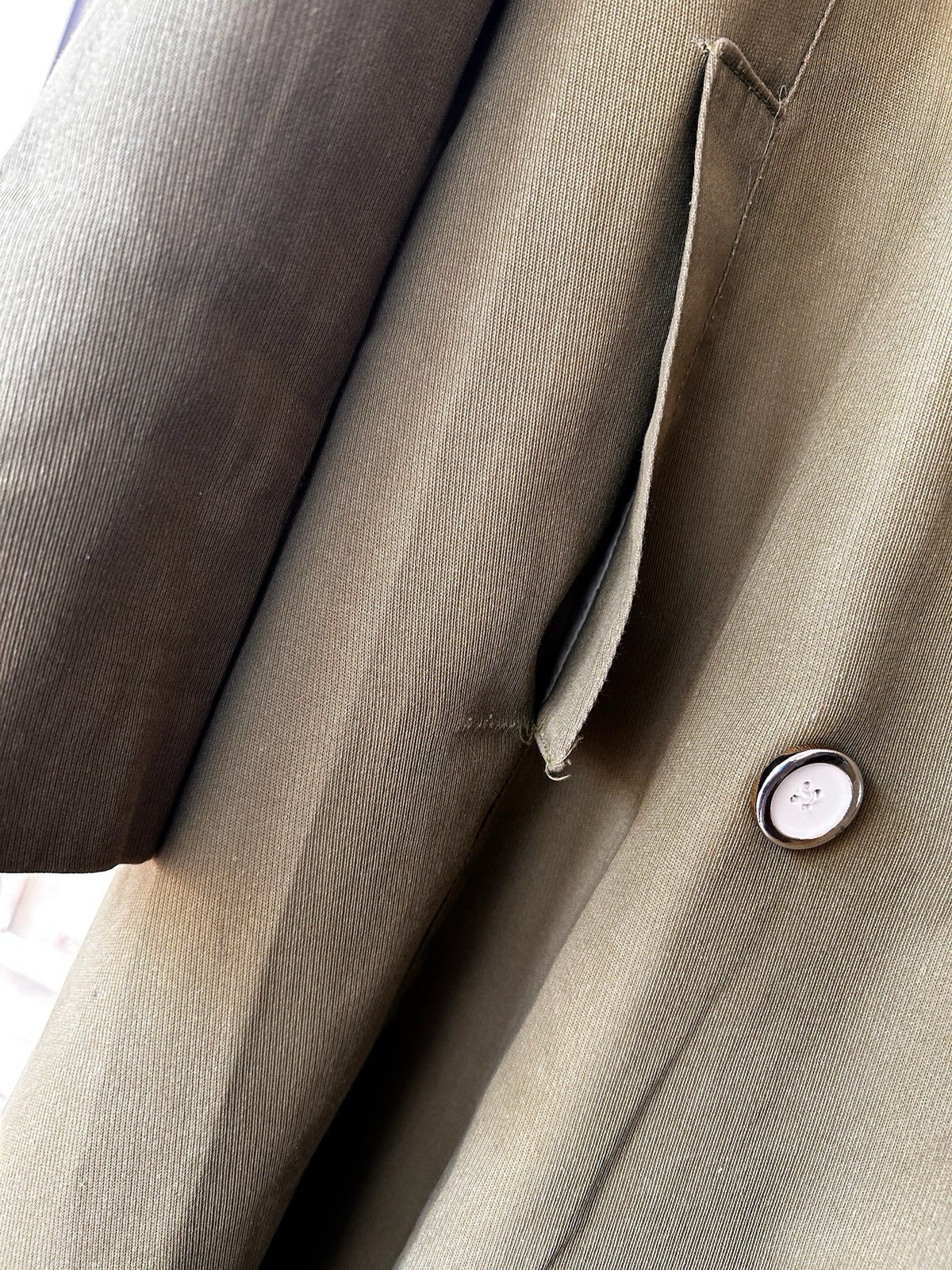 Vintage Late 1960s–Early 1970s Olive Green Double-Breasted Coat