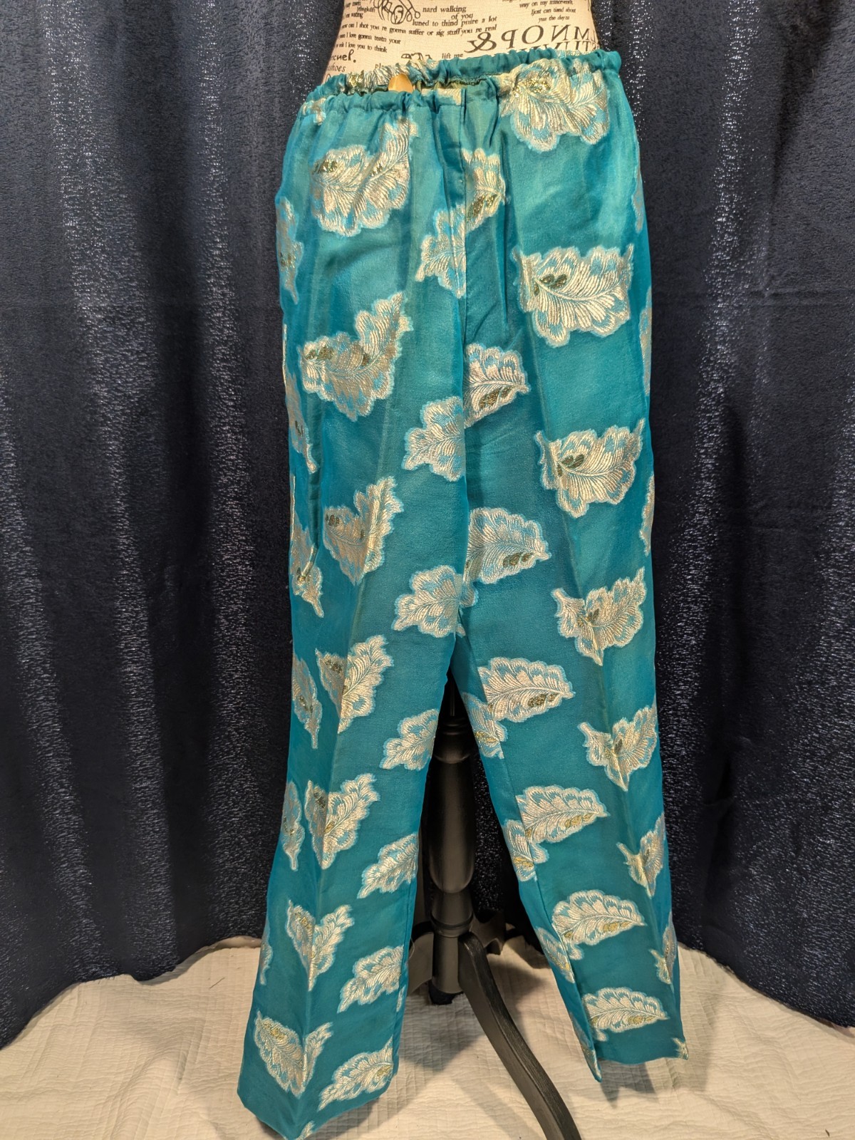 VINTAGE 1950’s / 1960s MALIHINI HAWAII METALLIC BROCADE LOUNGE PANTS