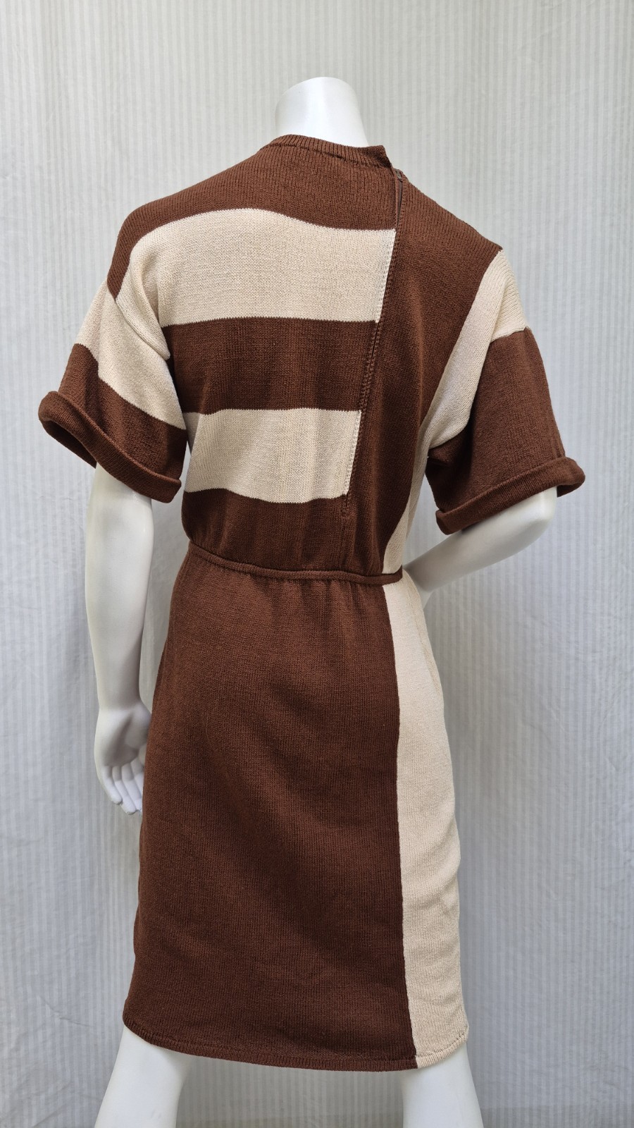 Vintage 70s ST JOHN Neiman Marcus Brown Santana Knit Dress – Size 10 – EUC