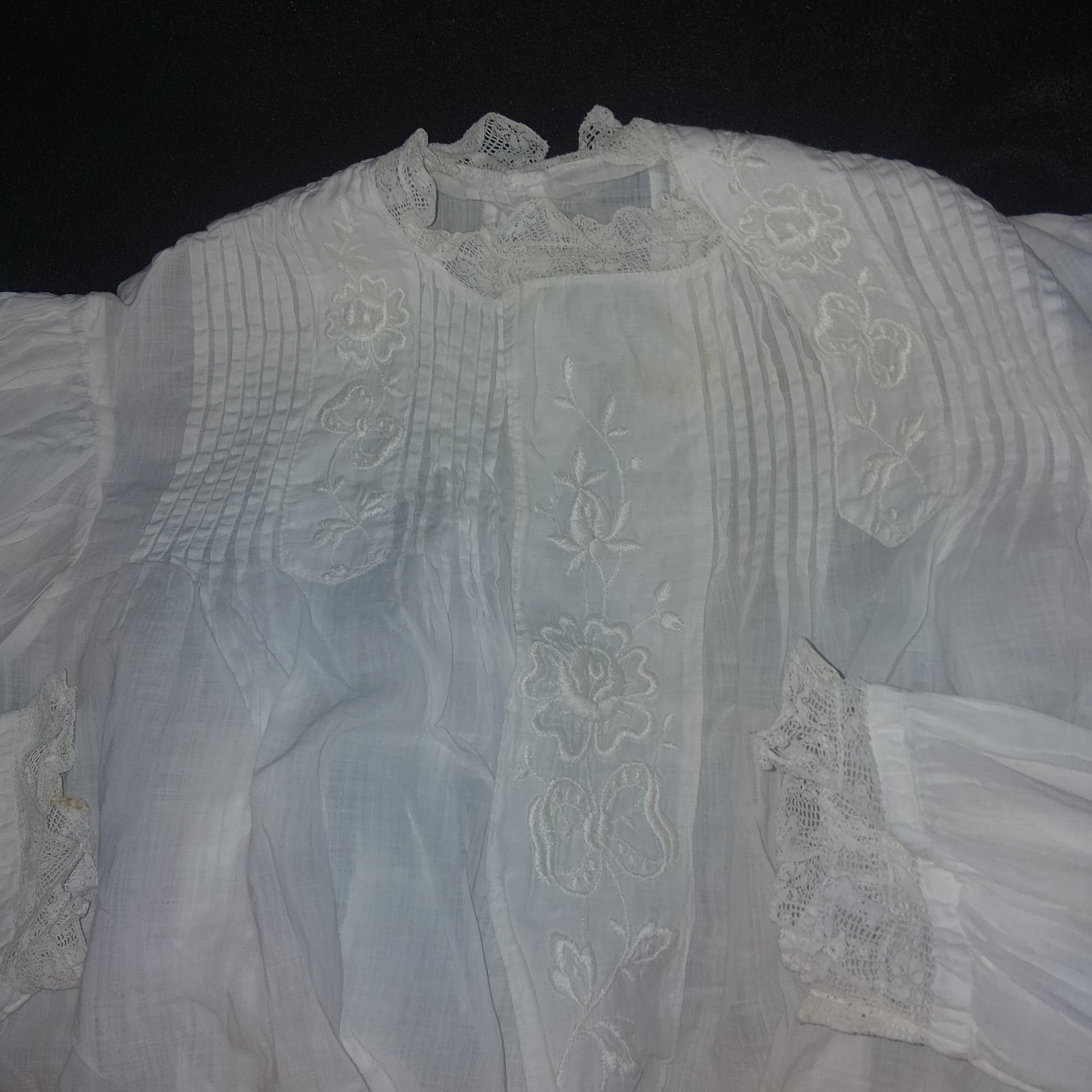 Antique White Victorian Lace Pintuck Blouse High Neck Button Back