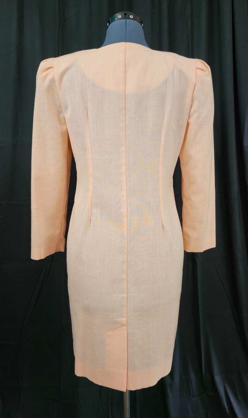 Vintage Peach Linen-Look Sheath Dress w Large Accent Buttons Size M?