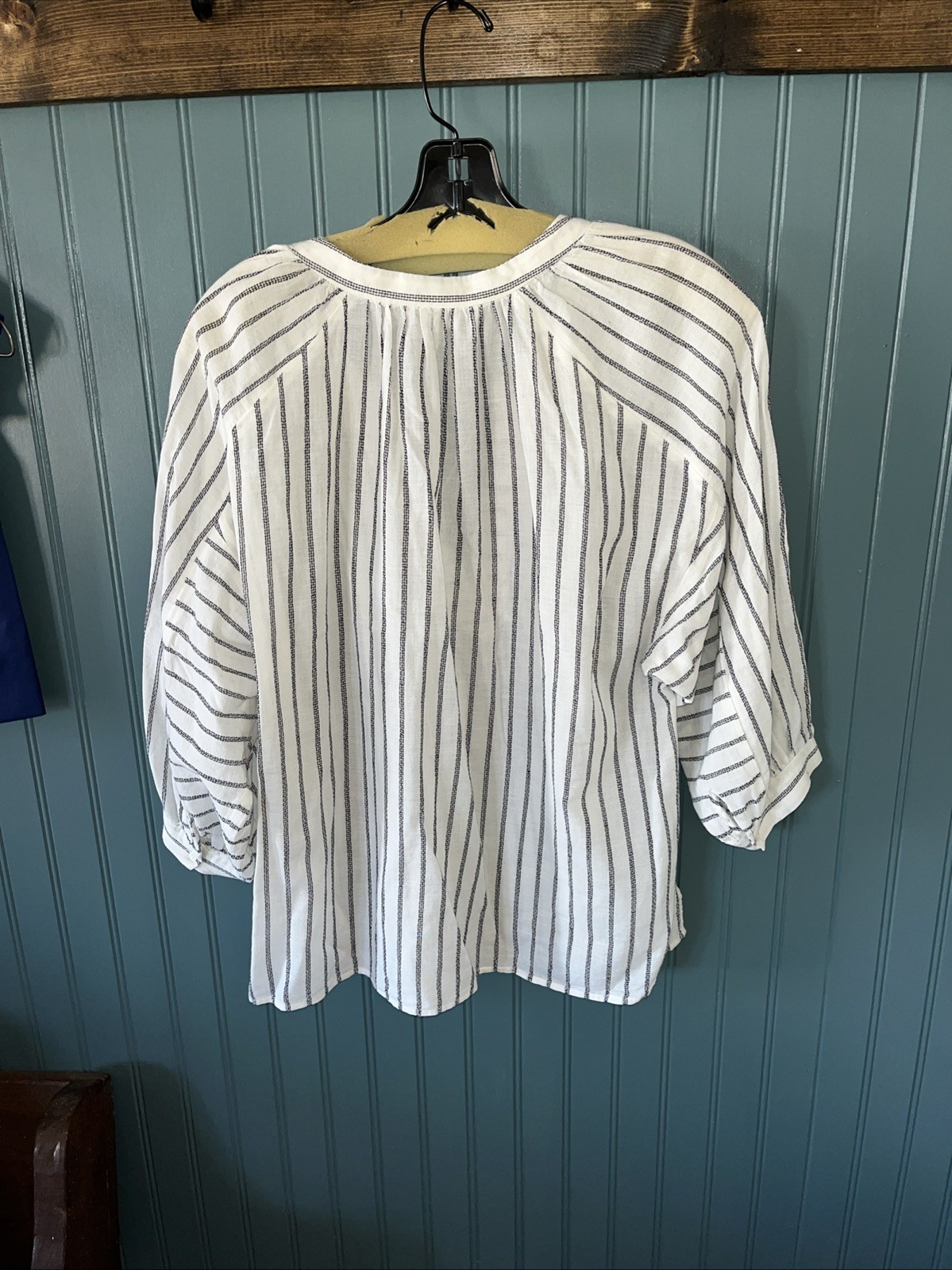 Vtg Jore Women S Half Sleeve Top Blouse White With Black Strips V Neck