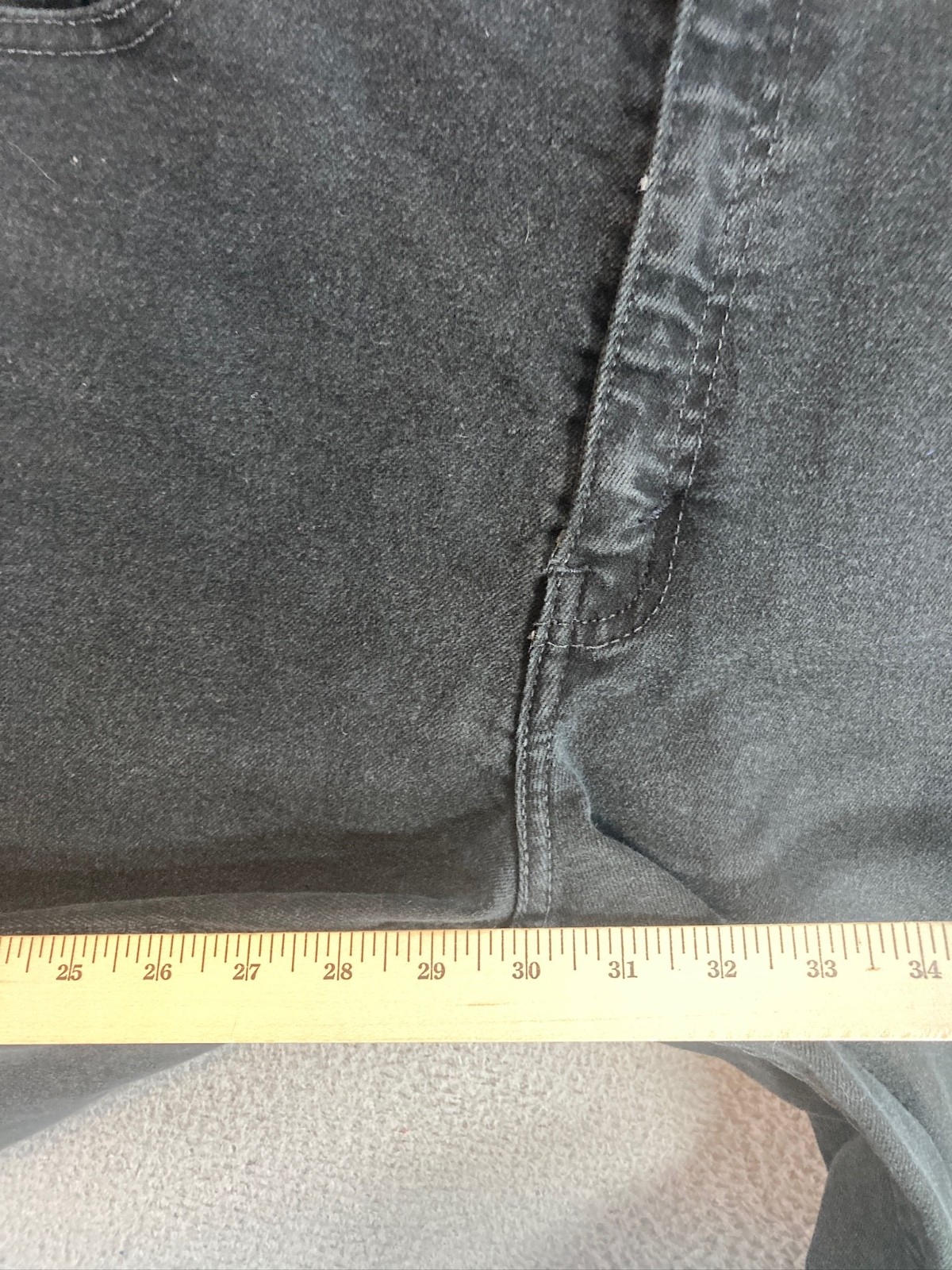 Levis 550 Jeans Womens Size M 8 Mis BlackRelaxed Fit Tapered Leg 28×30 VTG