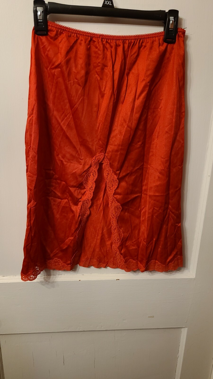 Vtg Mel lin size Small red half slip (flaw on waistband elastic) ladies