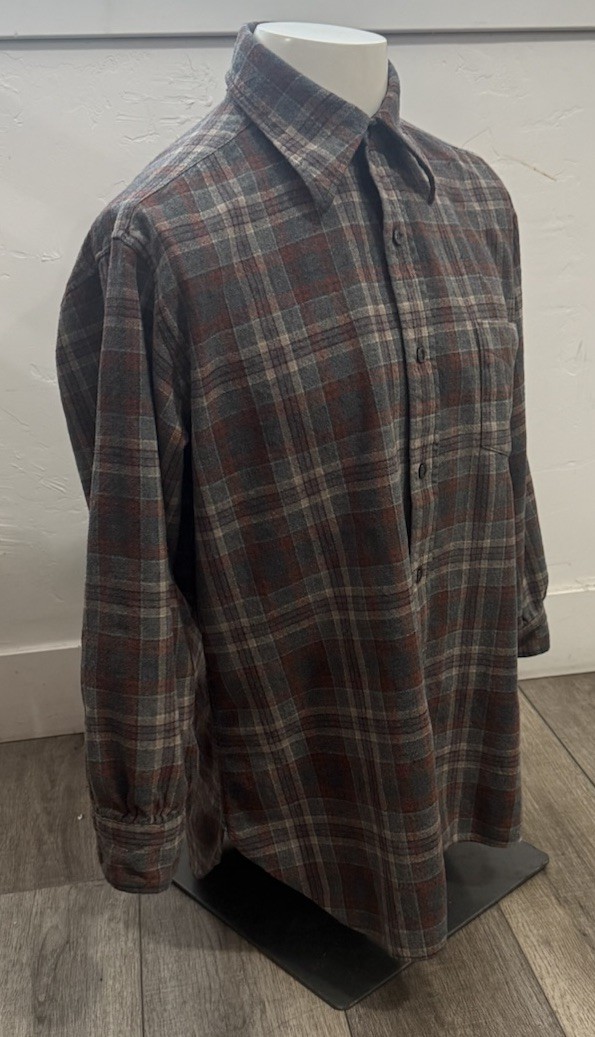 PENDLENTON plaid wool vintage shirt gray/orange women’s size Large pre-owned